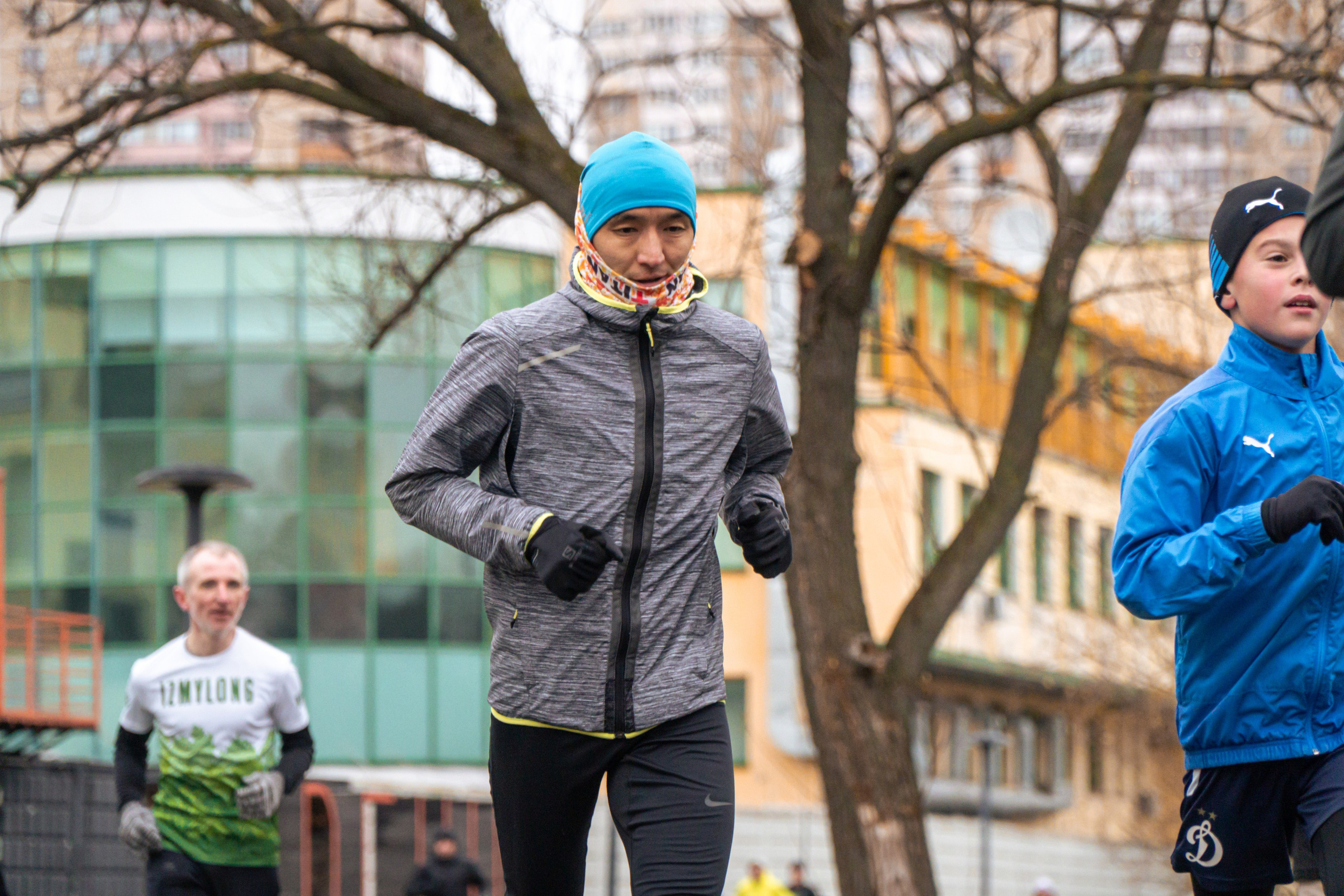 5 вёрст Реутов 16.11.2024. Роман Капилюшов. Бег. Фото. Видео. г. Люберцы