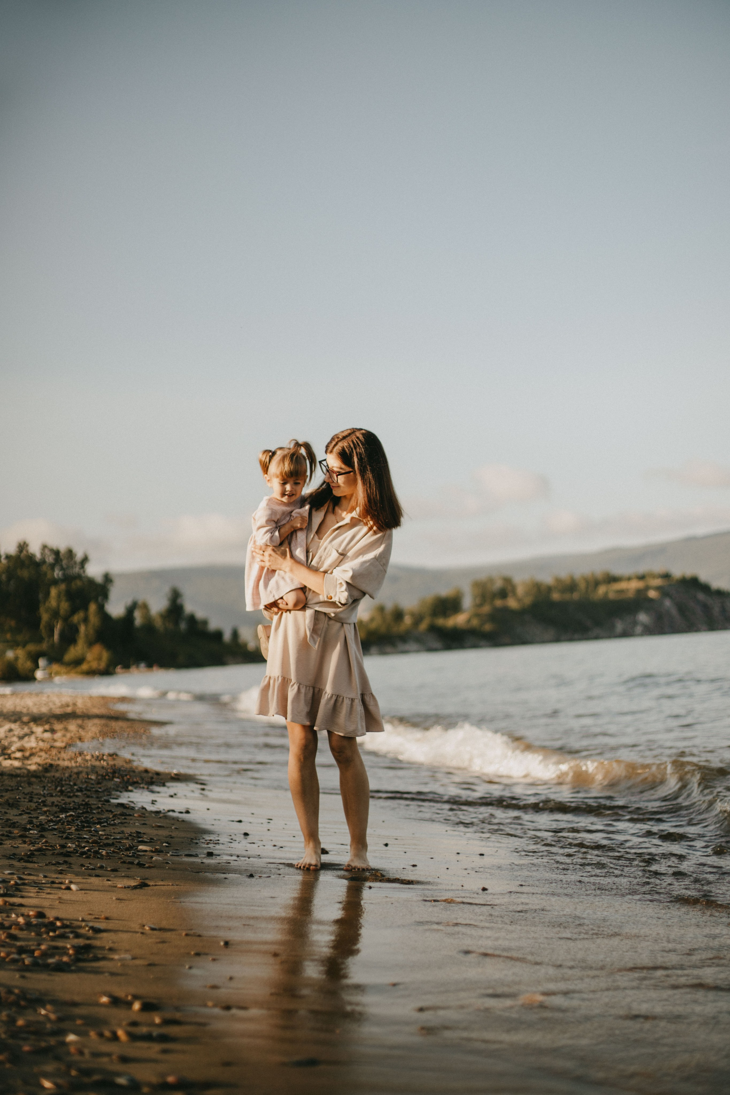 Летняя прогулка мамы и дочки. Фотограф Наталья Кургина Слюдянка Иркутск