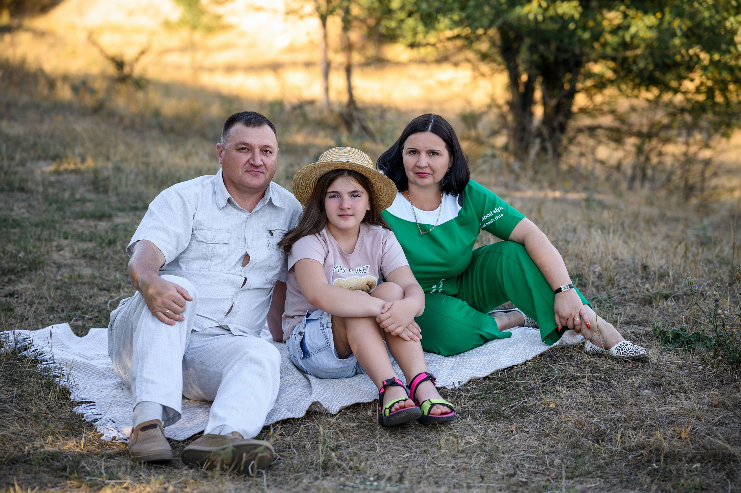 Прогулка по городу. Алексей. Оксана. Катерина. Свадебный и семейный фотограф в Миллерово и Ростове Алёна Черепенина