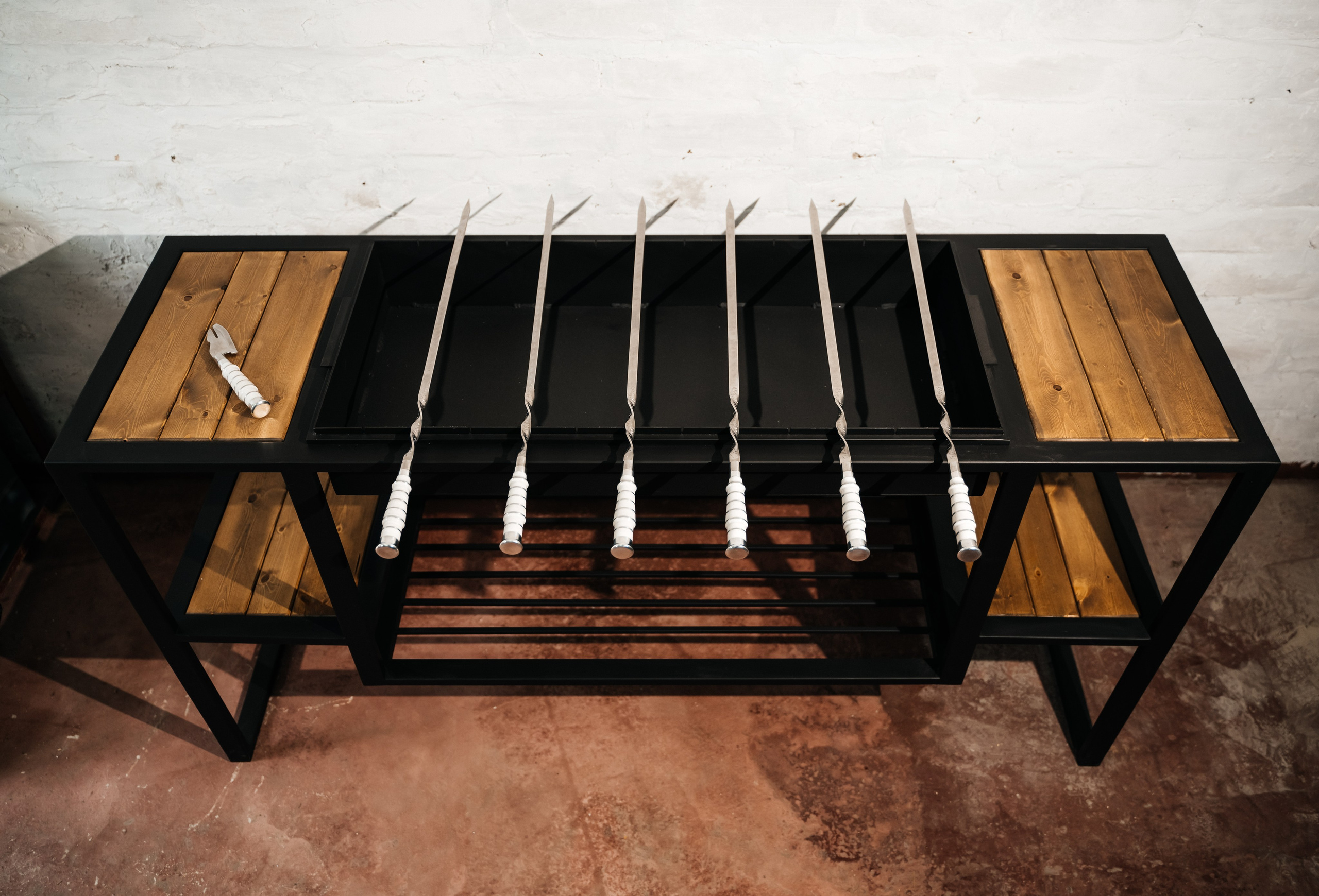 Мебель на заказ Ставрополь. LoftKost изготовление мебели Лофт в Ставрополе