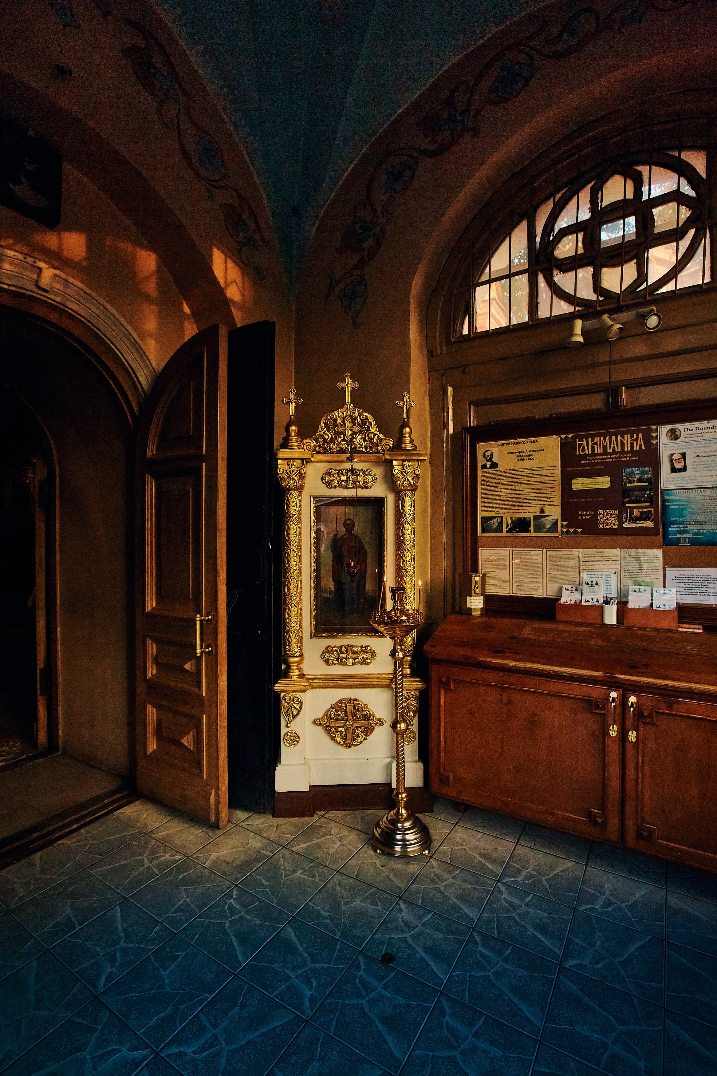 Арт — съемка. DMITRY MOISEENKO — фотограф, художник, топ-стилист