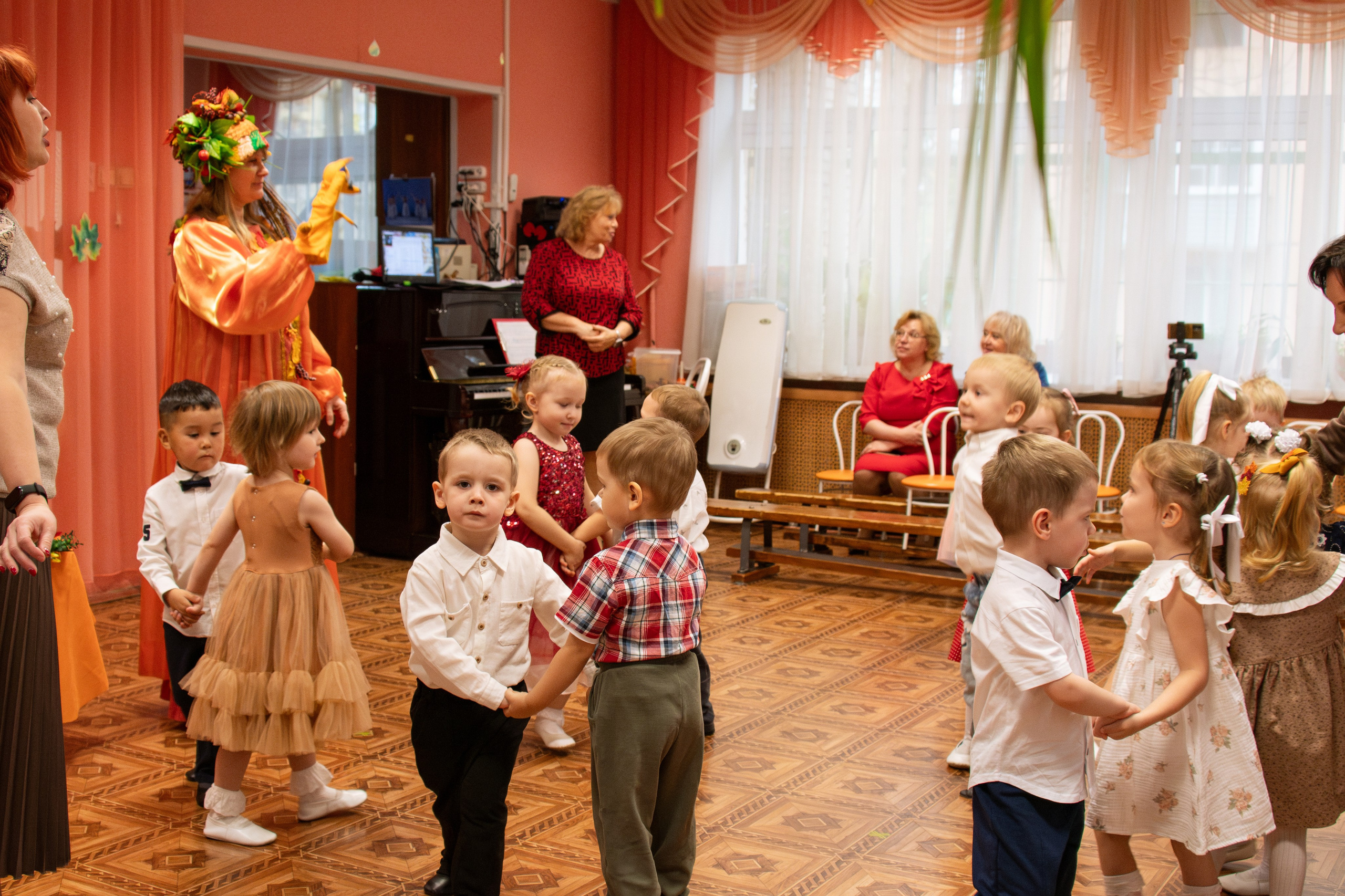 Праздник осени в детском саду. Фотограф в Санкт-Петербурге Ксения Яковчук