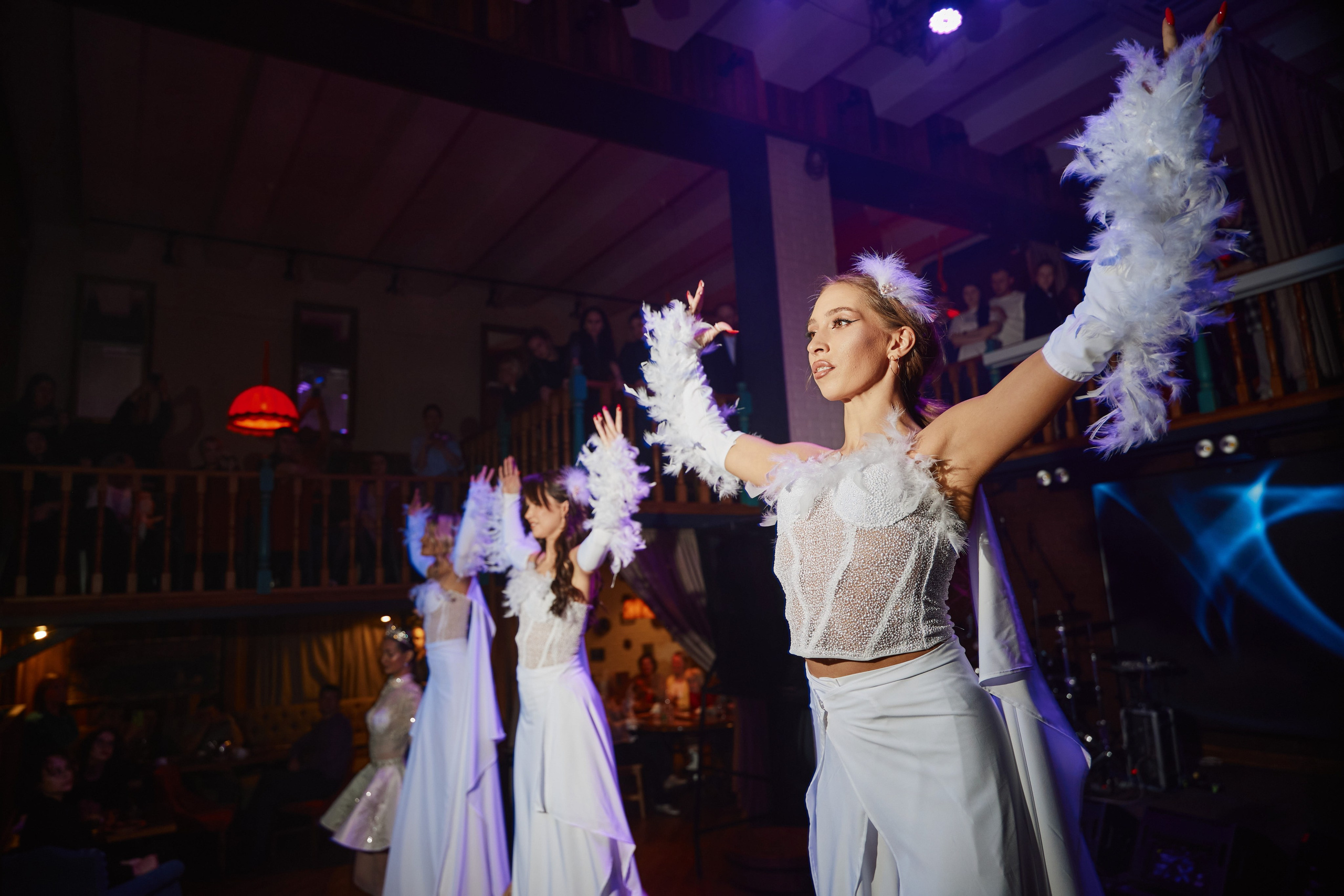 Арт-вечеринка 2026. Фотограф и видеограф в Кургане Леонид Корнильев