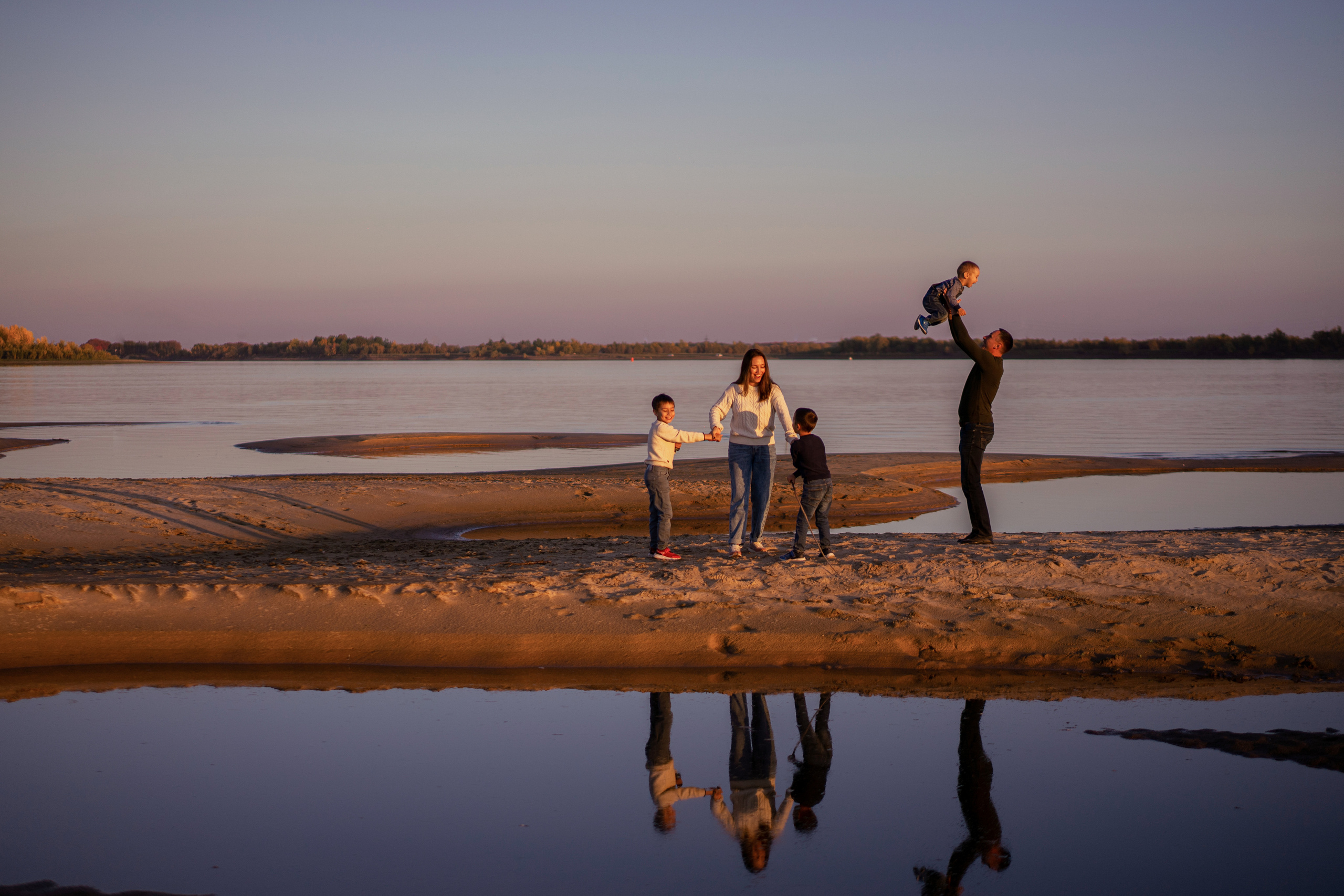 Семья. Семейный фотограф, love story, индивидуальная фотосессия в г. Сургуте