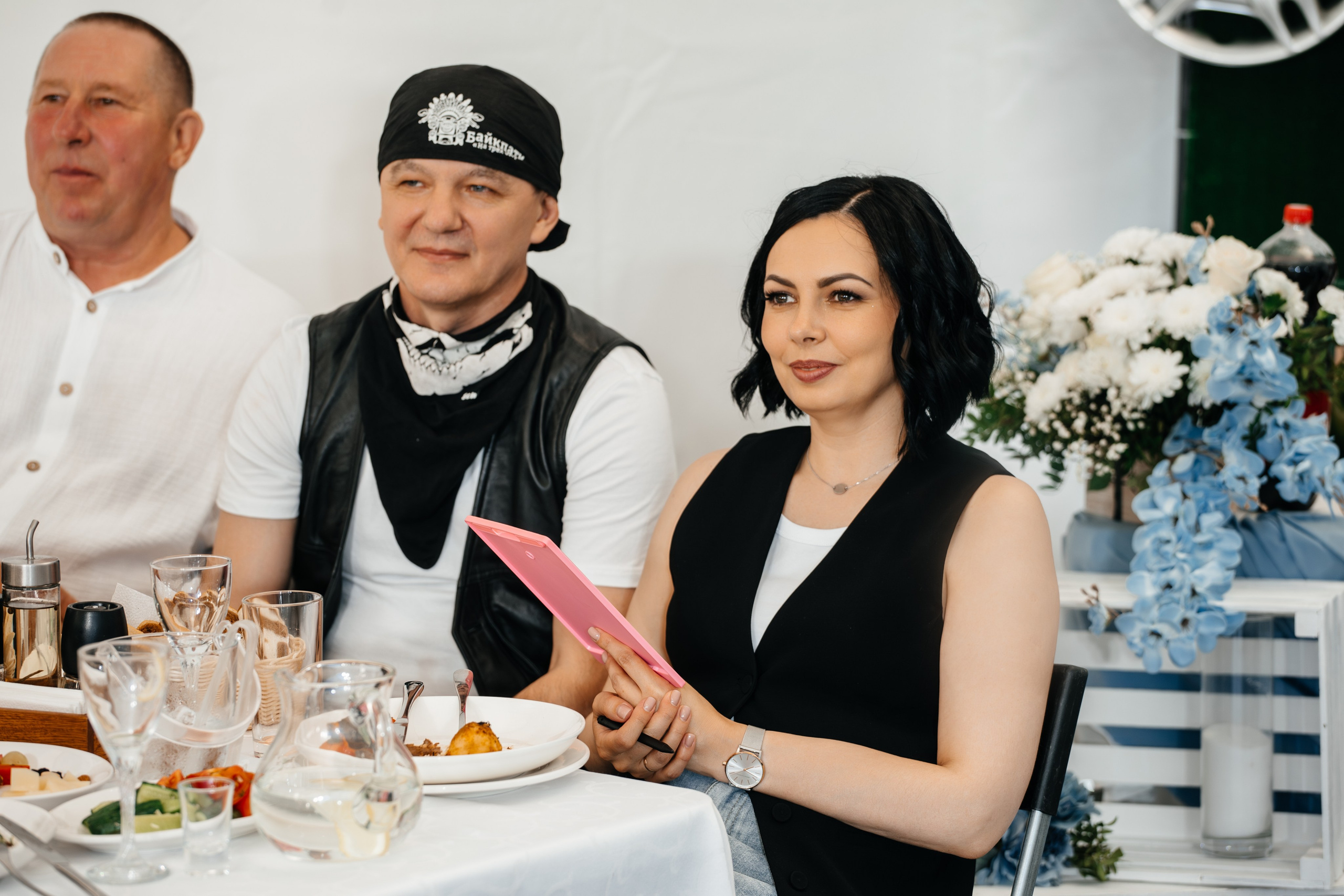 Анна & Евгений «Четыре Свадьбы» Пятница. Свадебный фотограф Барнаул Алексей Павлов