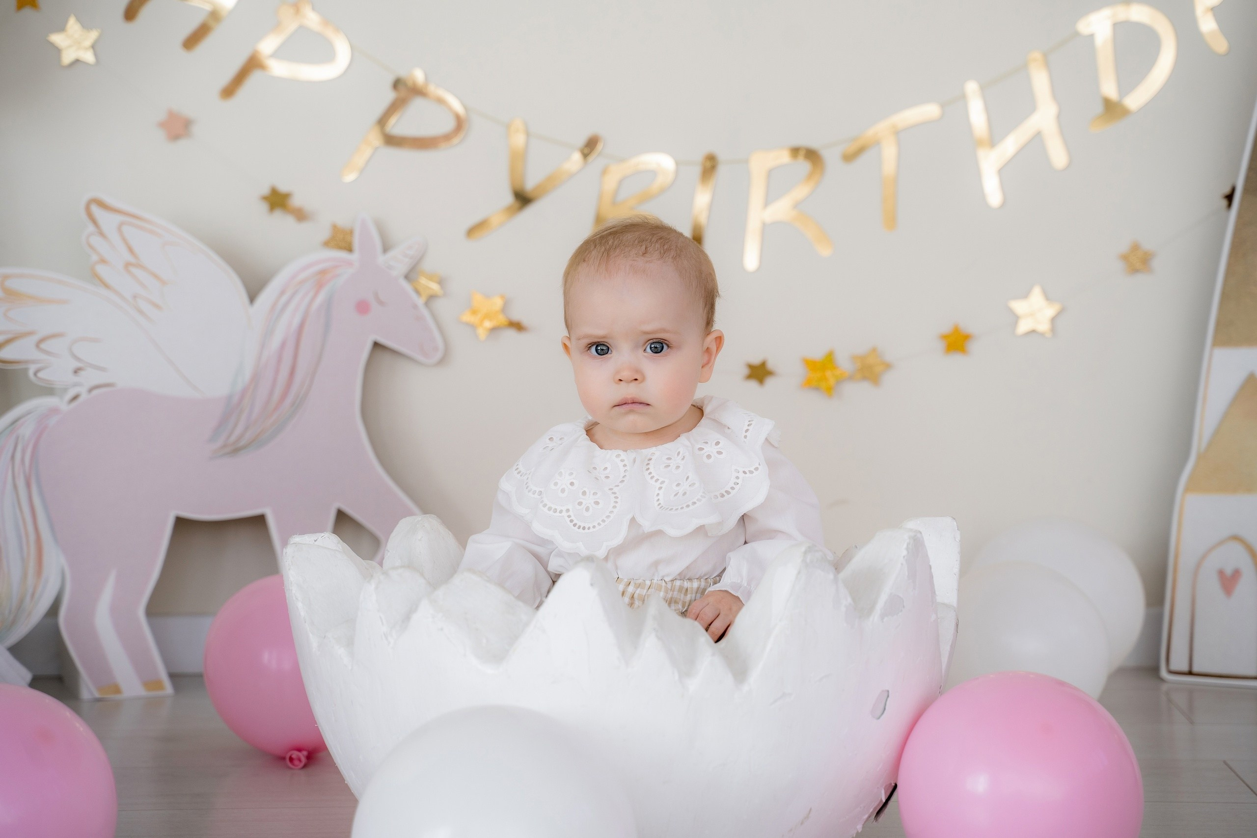 Cake smash фотозона розовая нежность. Фотостудия Малина в городе Улан-Удэ. Фотограф Ирина Жарникова