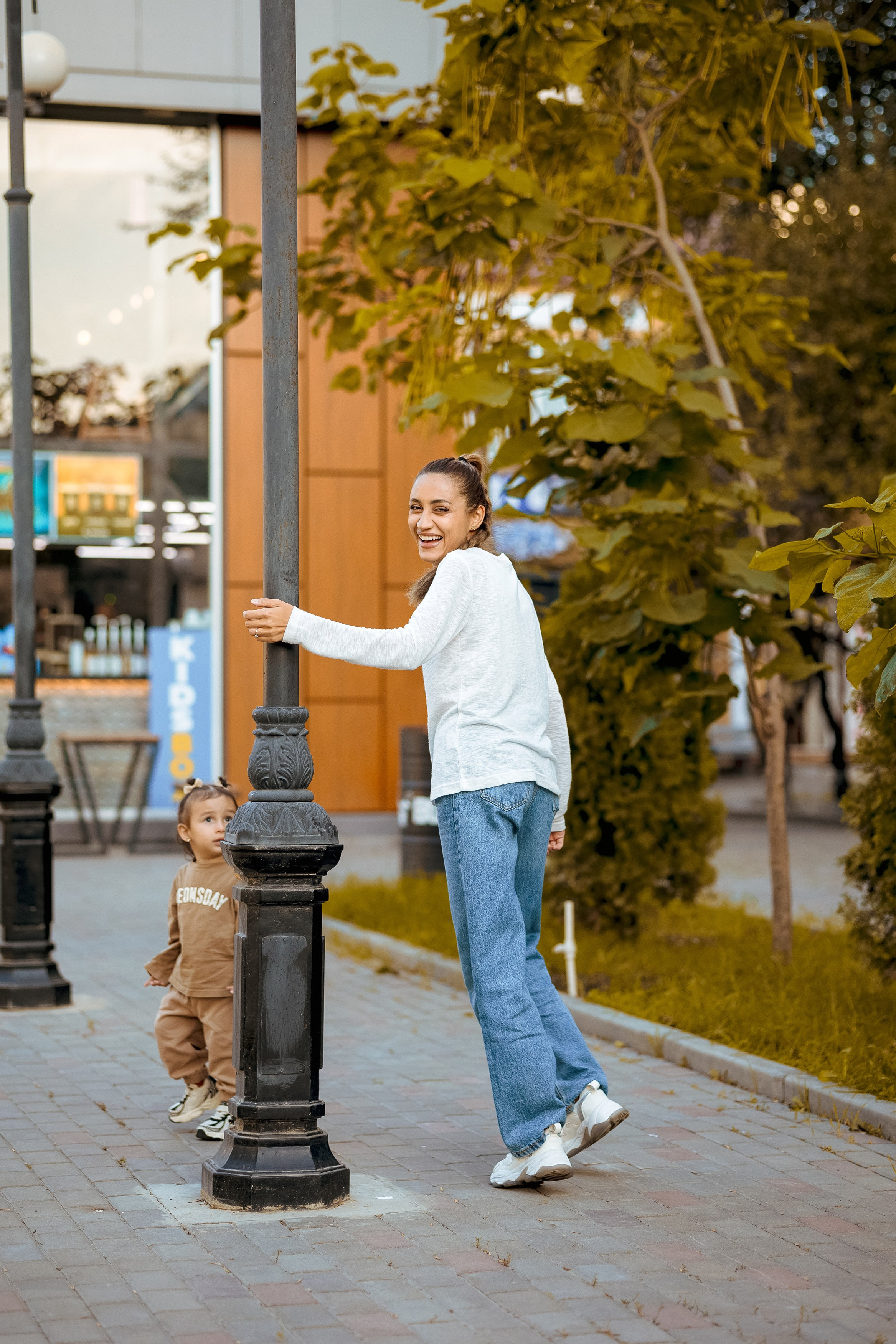Марина с дочей. Свадебный и семейный фотограф в Каспийске Алёна Нурмагомедова