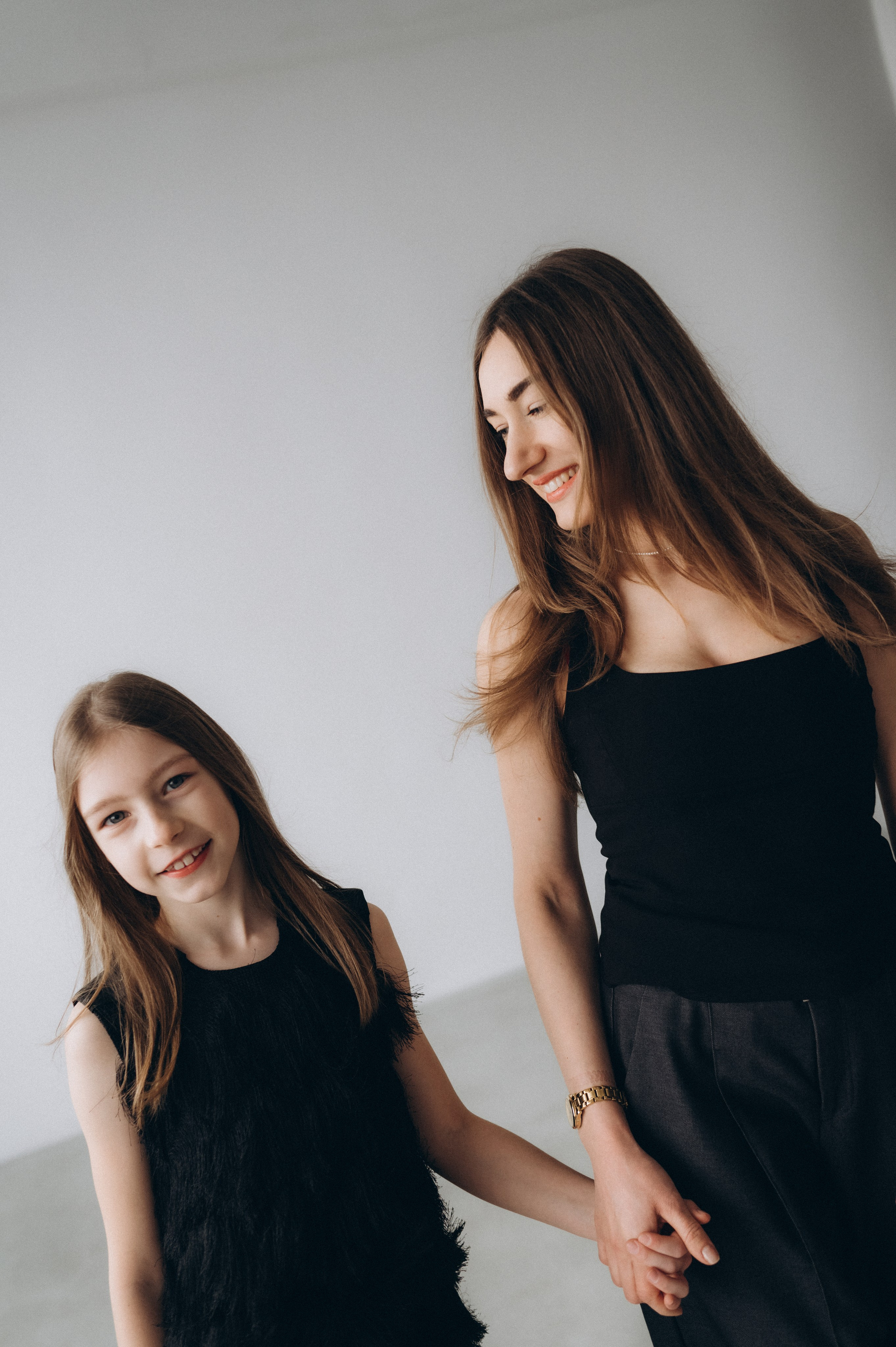 Нежные Вероника и Полина. Семейный фотограф в Минске Дарья Дреко