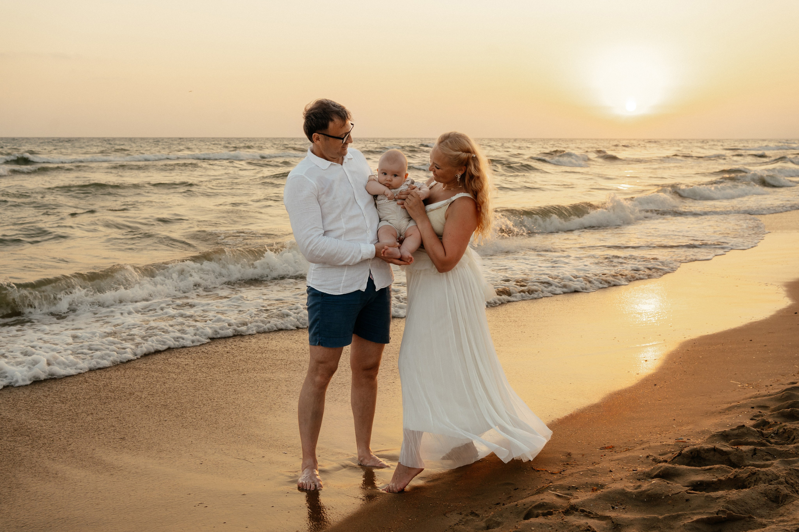 Семейная фотосессия на море в Анапе. Карпенко Марина свадебный и семейный фотограф Анапа, Краснодар, Геленджик, Сочи, Темрюк