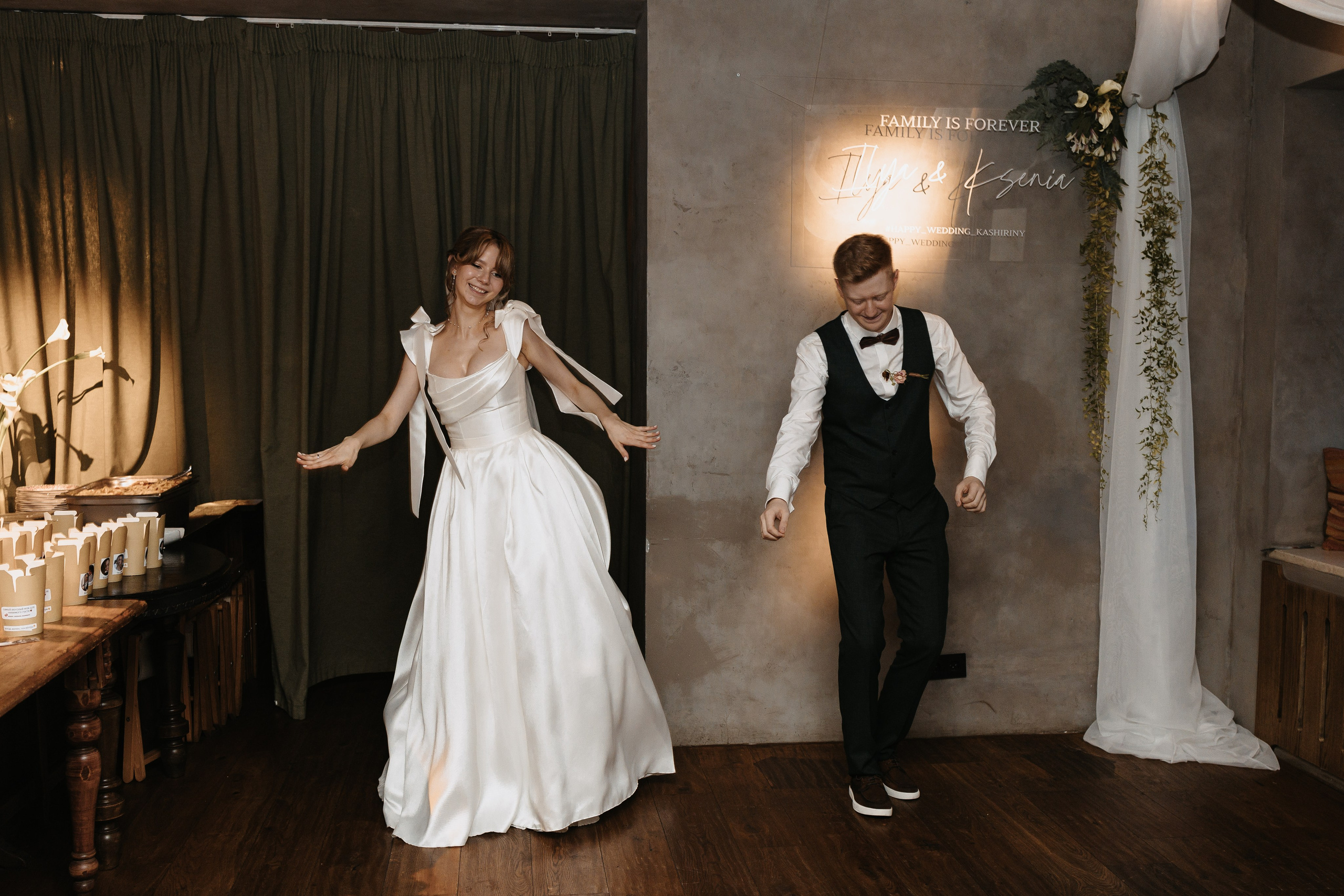 Илья и Ксюша (2024). Свадебный и семейный фотограф в Москве Яна Шувалова