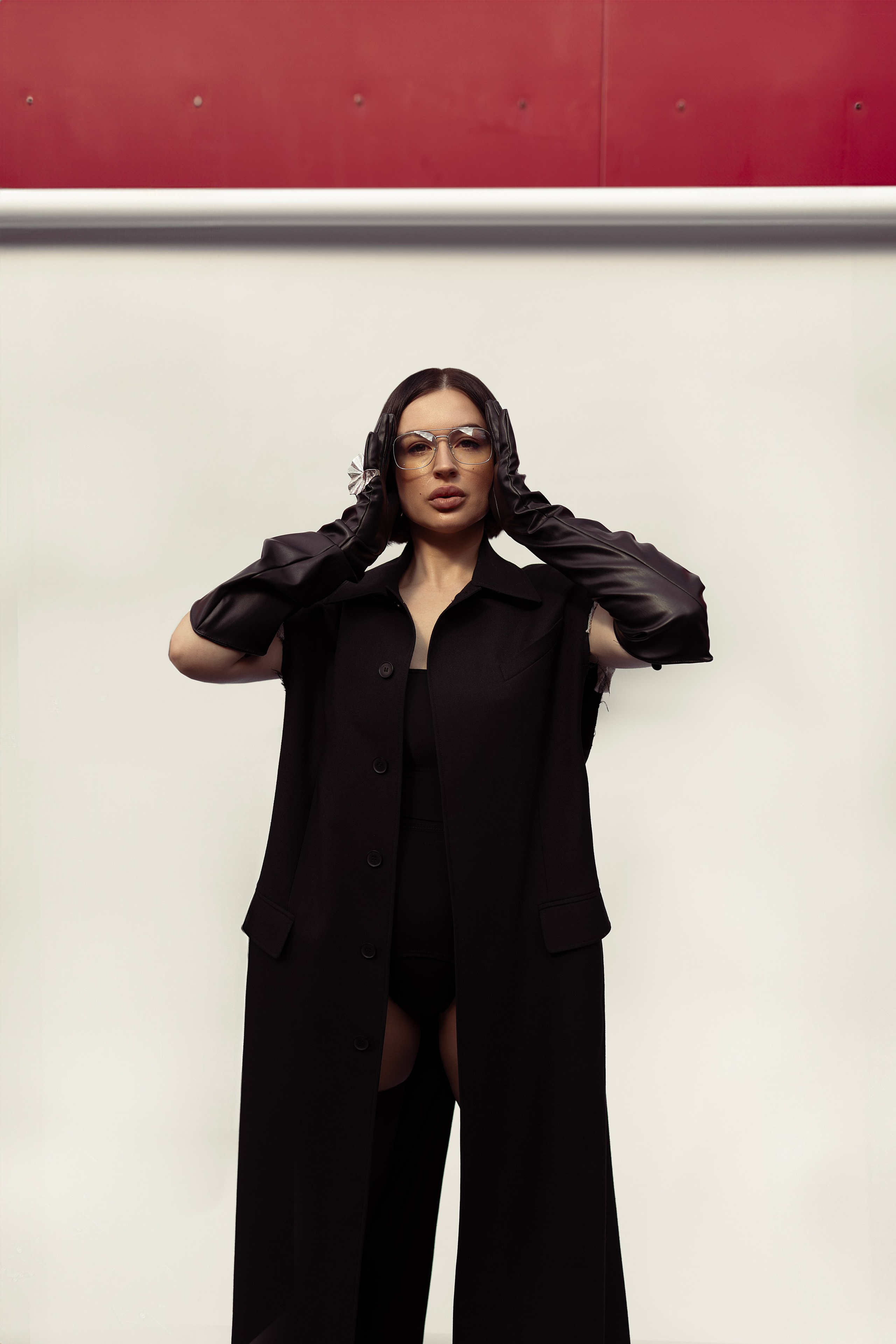 Фотосессии под ключ в Москве: консультация, стилистика, макияж, съемка и ретушь. Образы в стиле Vogue и глянца для девушек, которые хотят фото премиум-класса.