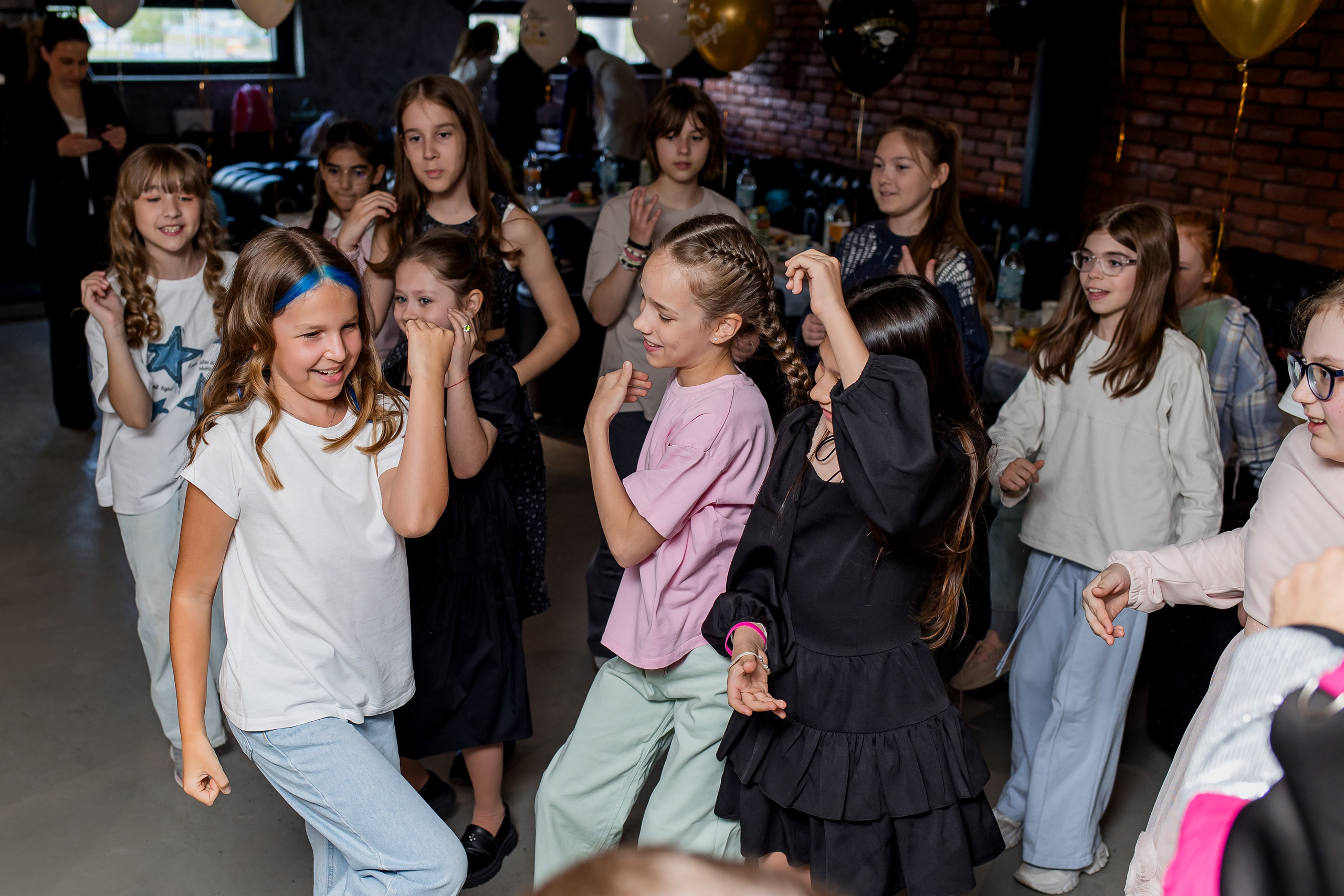 Выпускной 4 класс. Фотограф в Москве Авдеева Мария