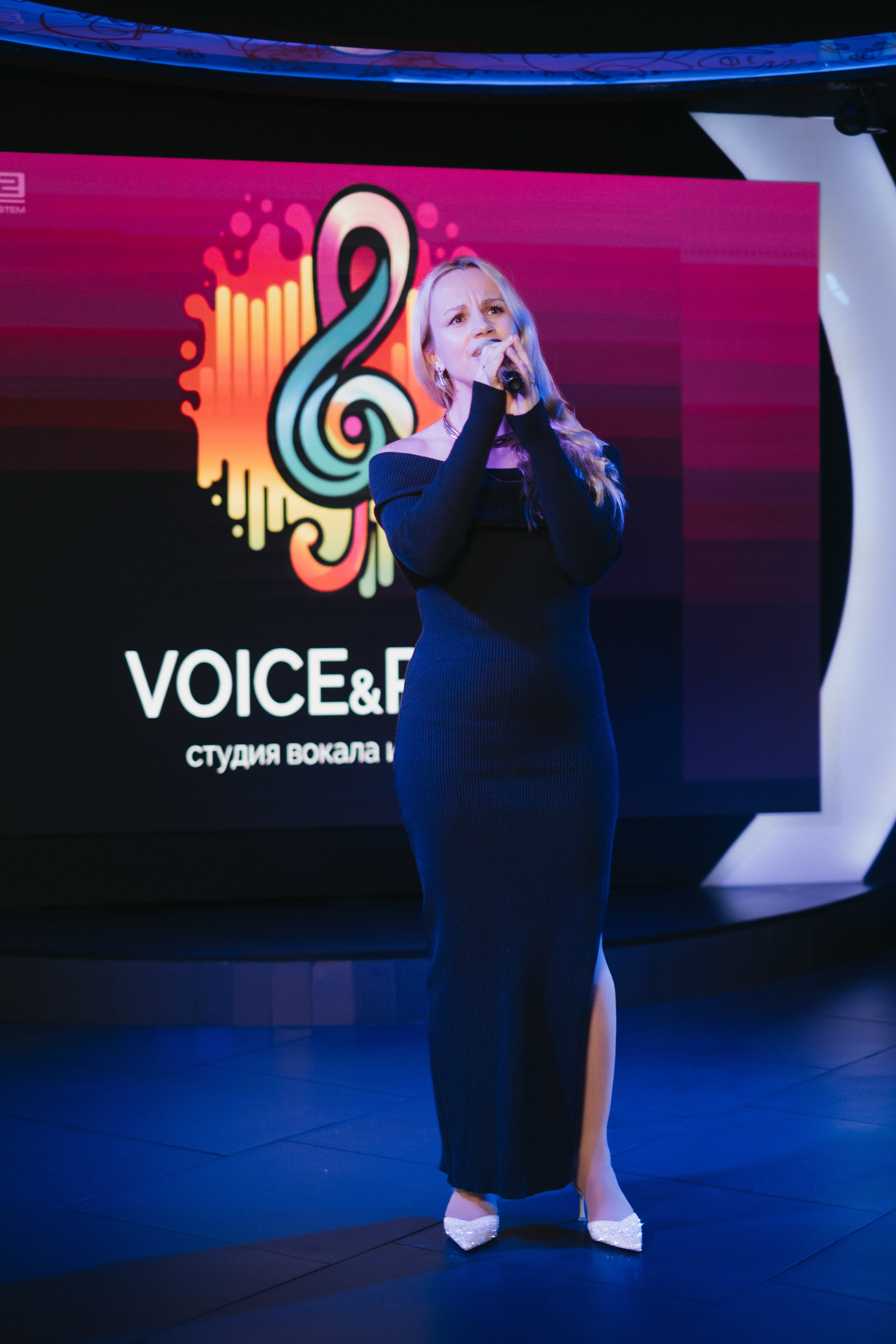 Voice&Play | караоке-бар ГОСТИ. Свадебный и репортажной фотограф Денис Ожигин в Краснодаре и Краснодарском крае