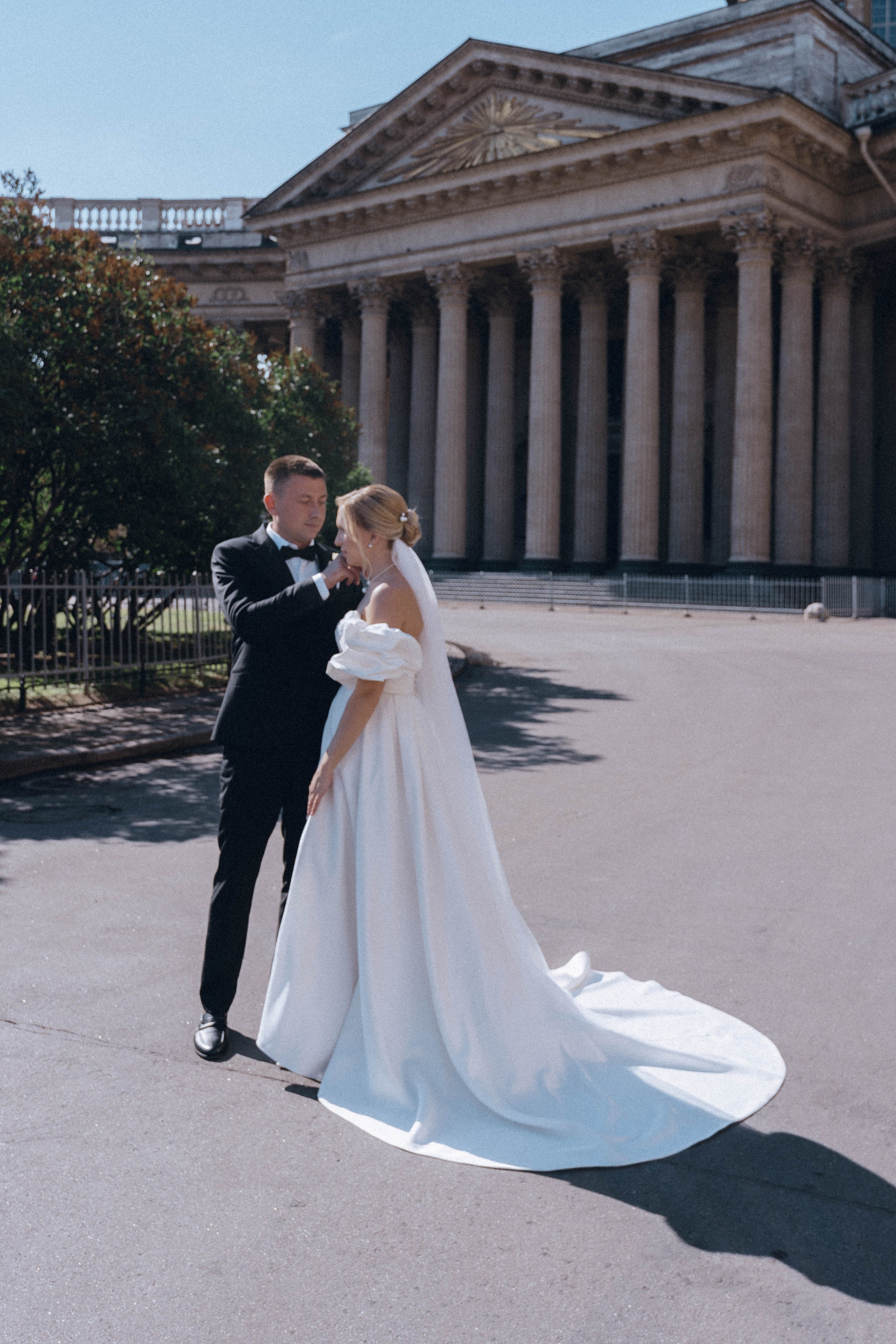 СВАДЕНБНАЯ СЬЕМКА НА КАТЕРЕ ПО КАНАЛАМ САНКТ-ПЕТЕРБУРГА И В АКВАТОРИИ НЕВЫ. Профессиональный фотограф, Санкт-Петербург — Виктория Богомолова