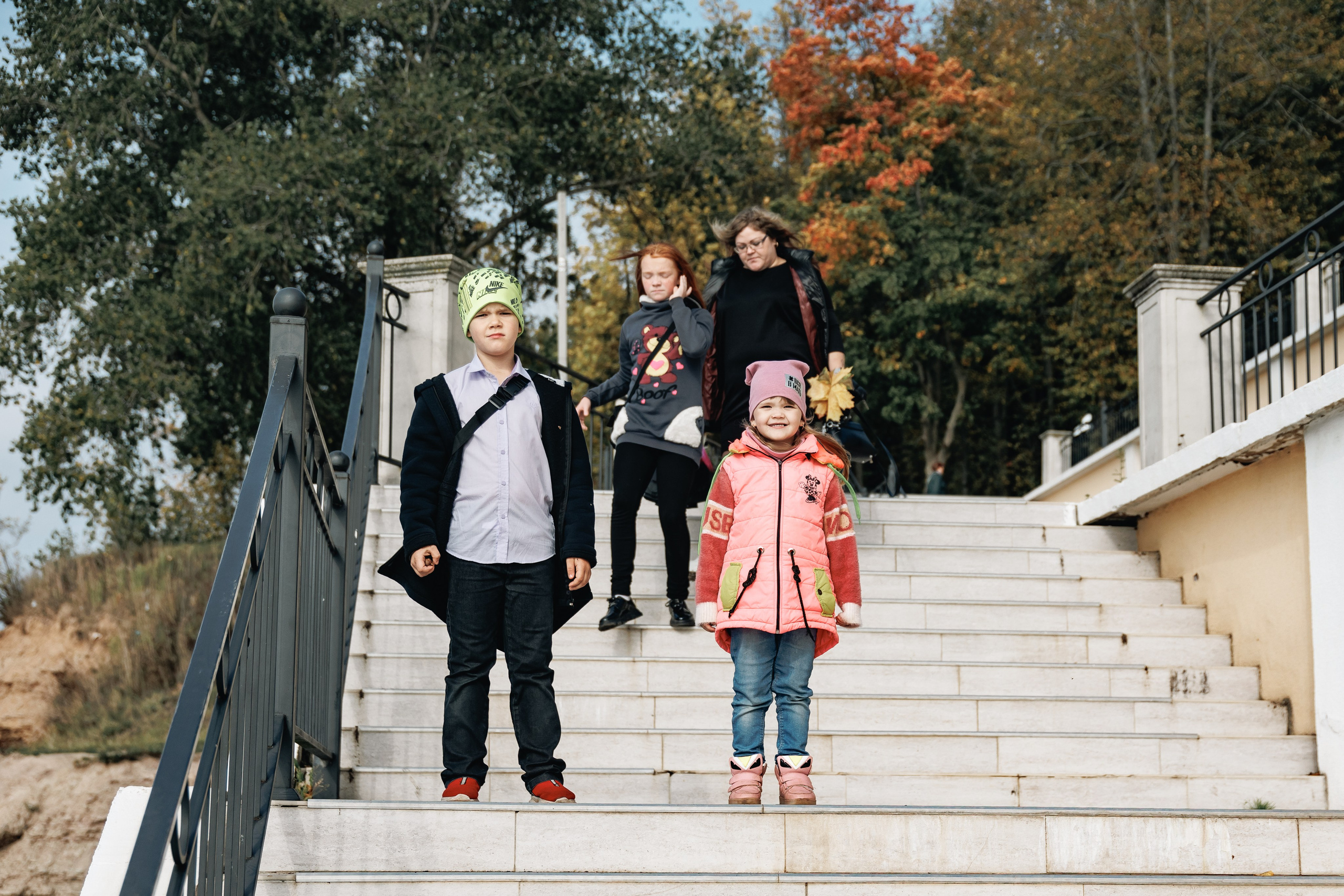 Наталья и её дети. Свадебный и семейный фотограф в г. Волхов Алексей Кочерыжкин