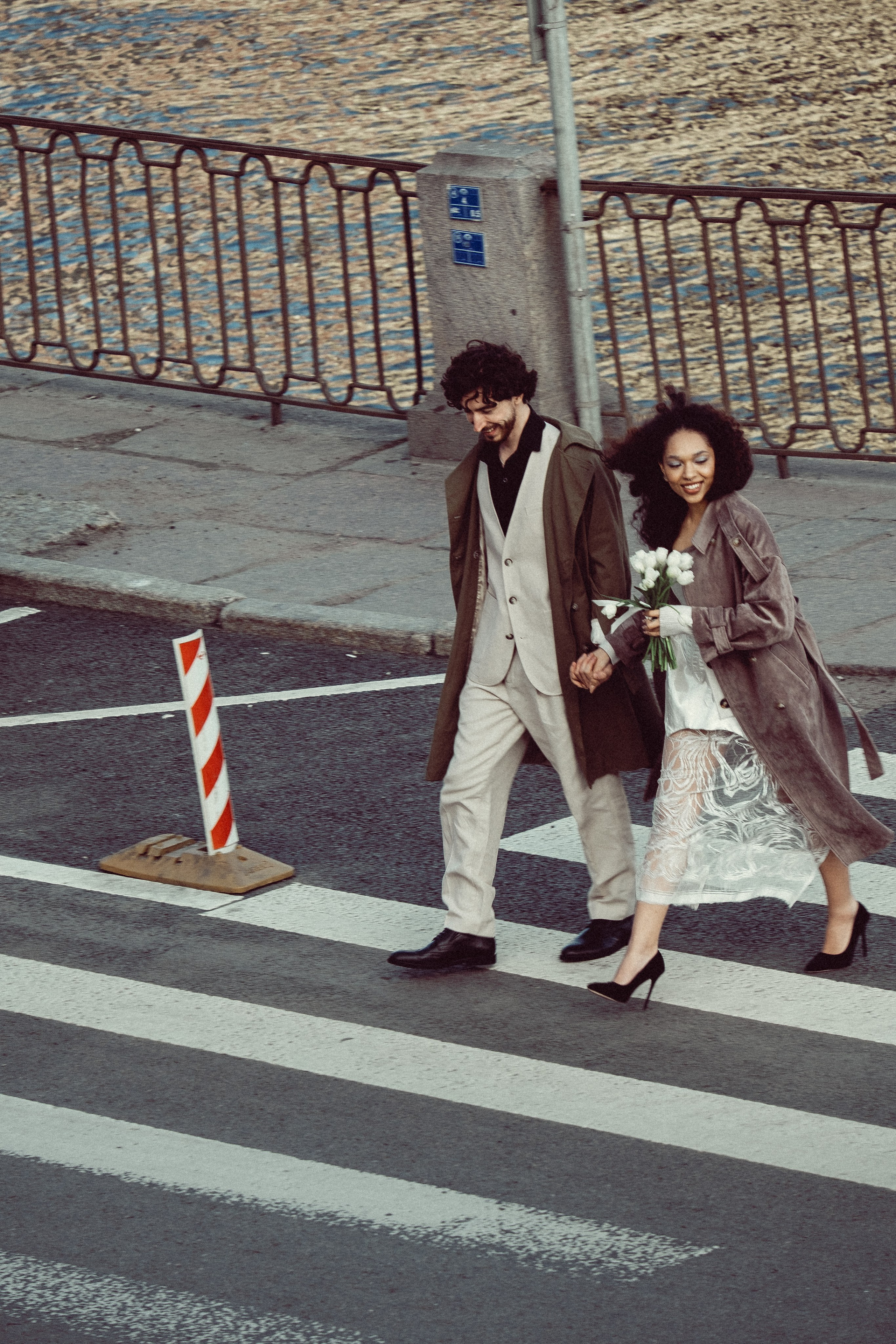 СВАДЕБНАЯ ПРОГУЛКА ПО ПЕТРОГРАДКЕ ВЕСНОЙ. СВАДЕБНАЯ ФОТОСЕССИИЯ НА ПЕТРОГРАДКЕ. Профессиональный фотограф, Санкт-Петербург — Виктория Богомолова