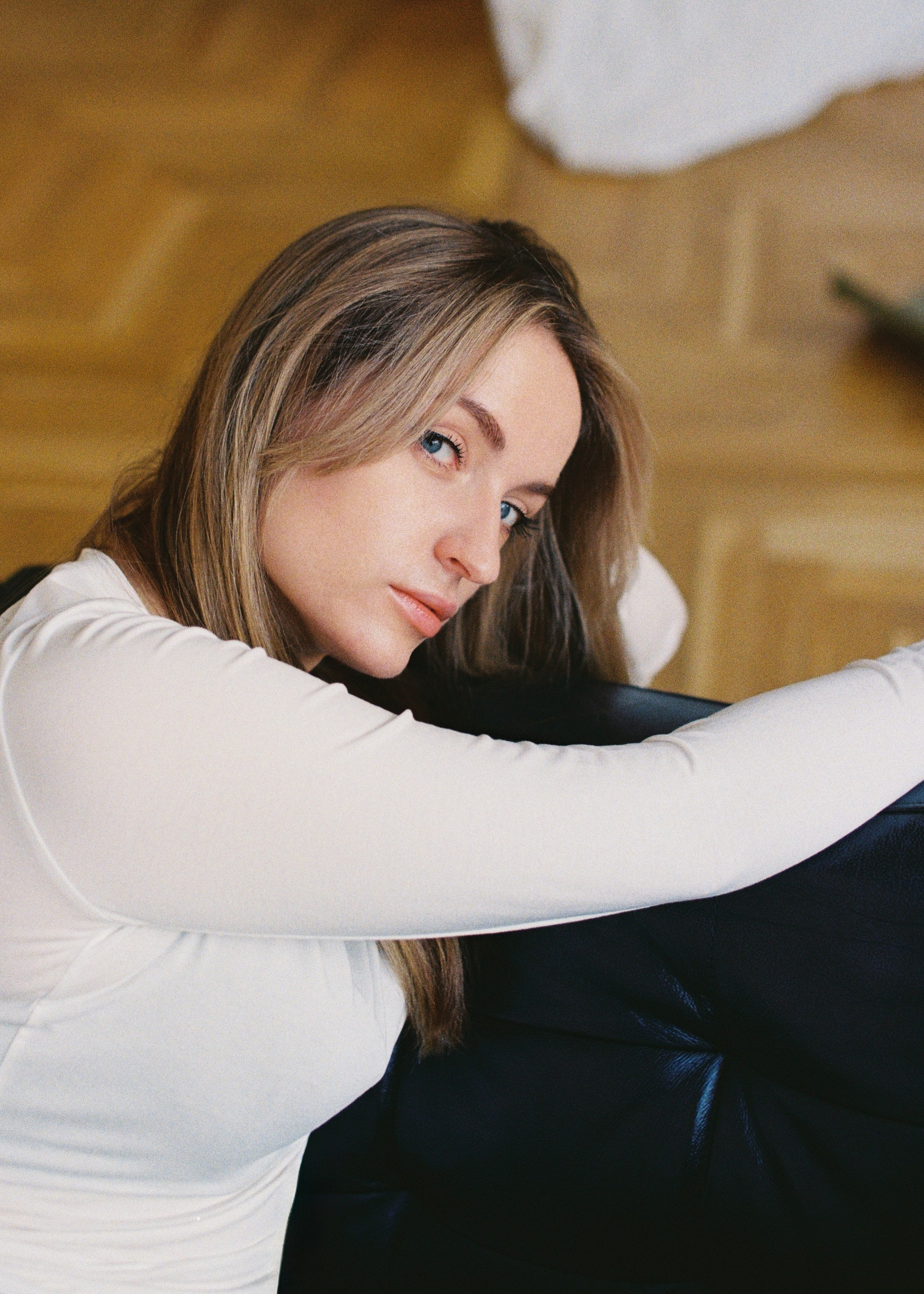 Юлия | Портретная фотосессия | Санкт-Петербург. Пленочный фотограф в СПб | Портреты на пленку | Ксения Давыдова