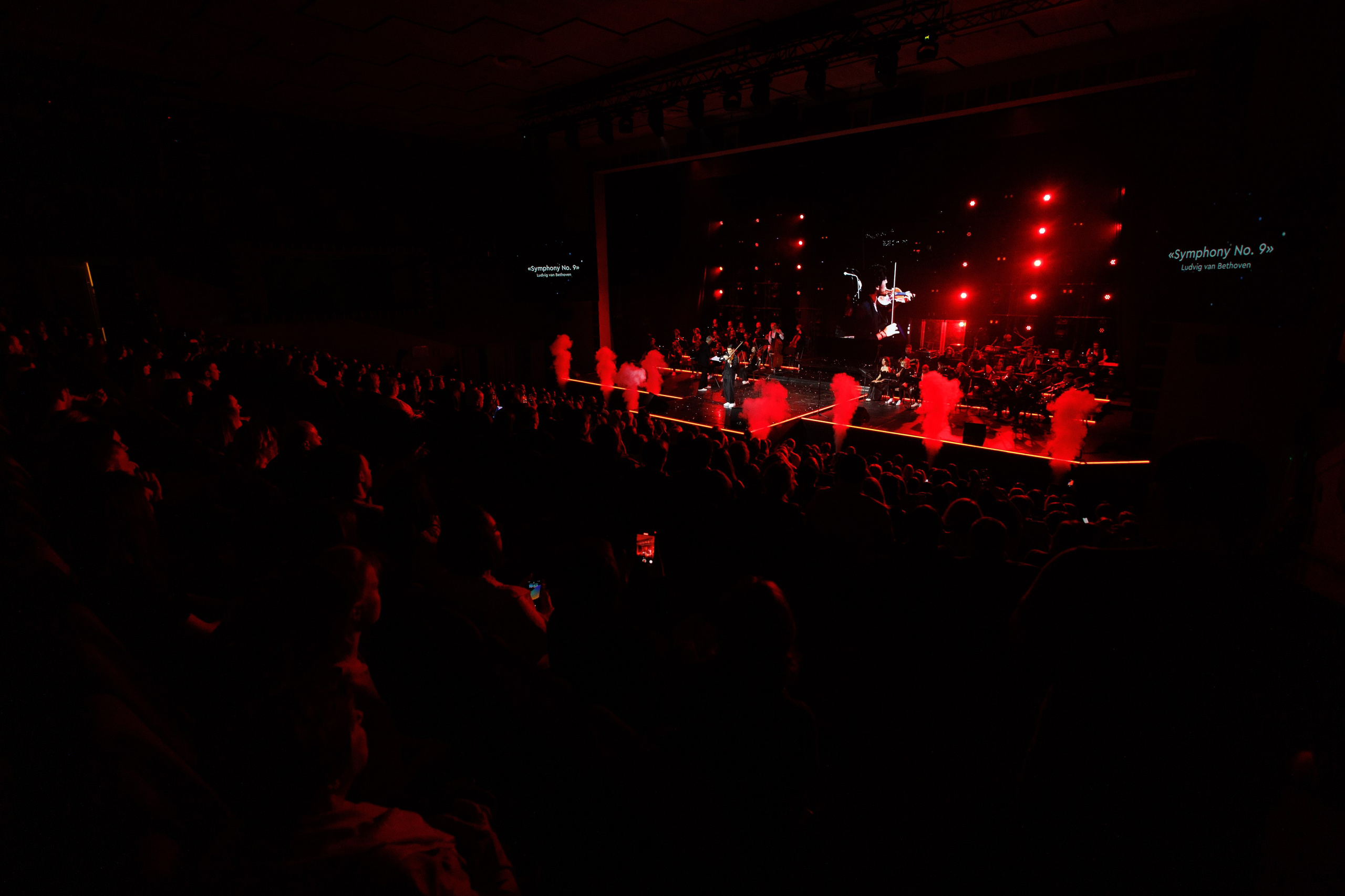 Сольный концерт Эдгара Акобяна. Студийный и свадебный фотограф в Москве Айк Саркисян