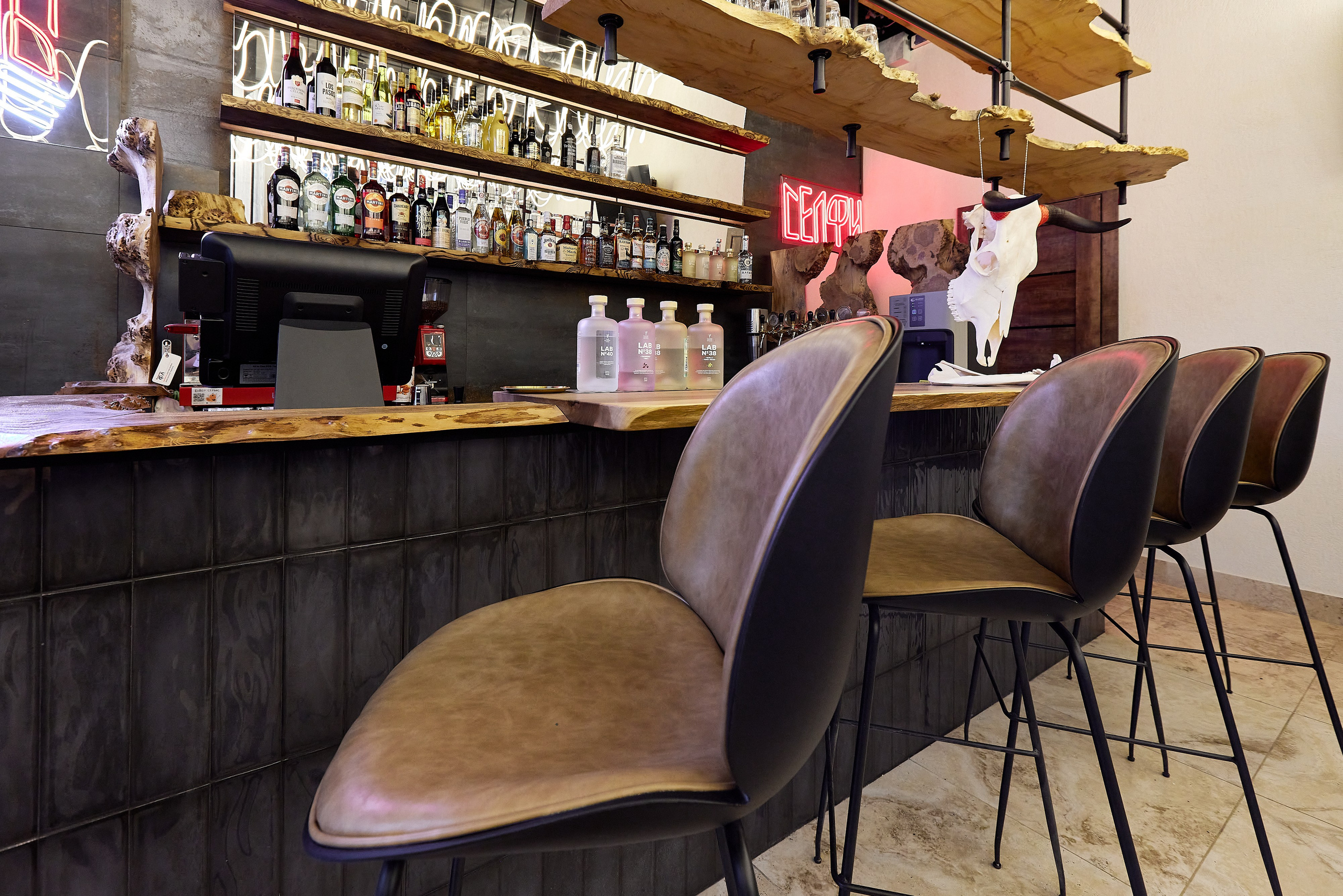 Гриль-бар Ржавые вилы. Фотограф Анастасия Леонтьева Санкт-Петербург