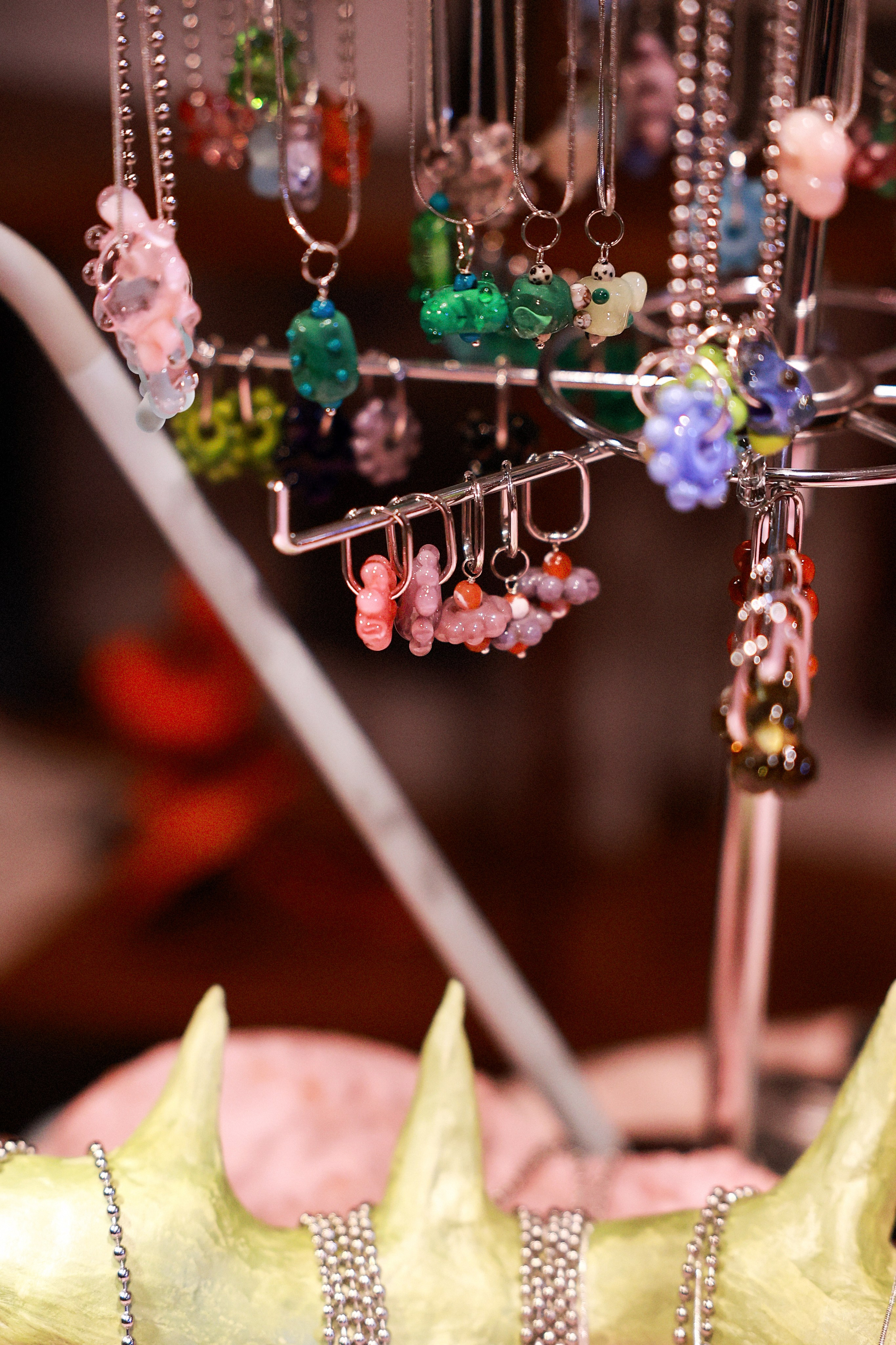 7–8 марта 2025 в пространстве «Три вокзала. Депо» / День 1 / фото Саша Жукова. Фотоотчеты «Ламбада-маркета»