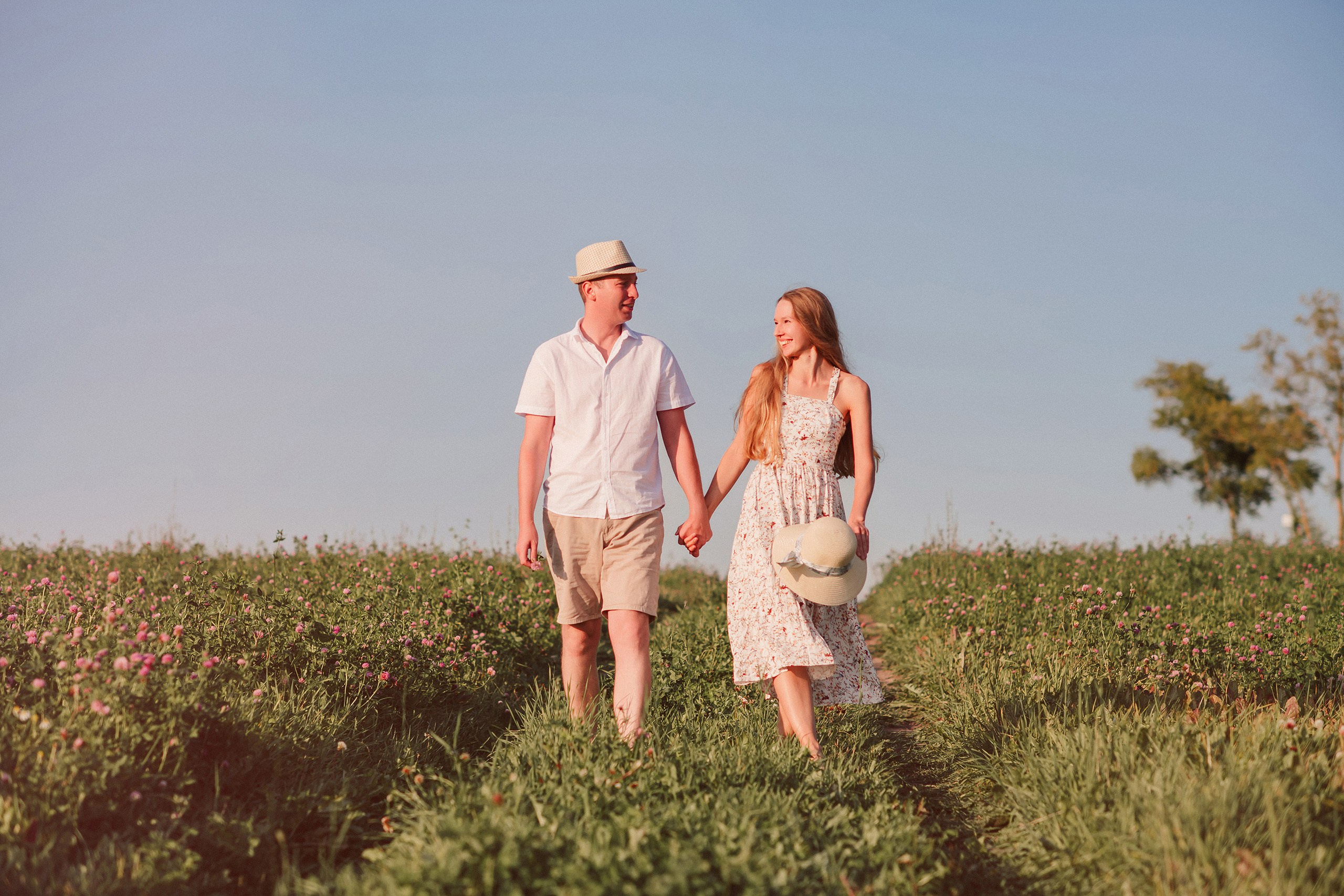 Лето. Поле. Семья. Семейный и Свадебный фотограф. Санкт-Петербург. Пушкин