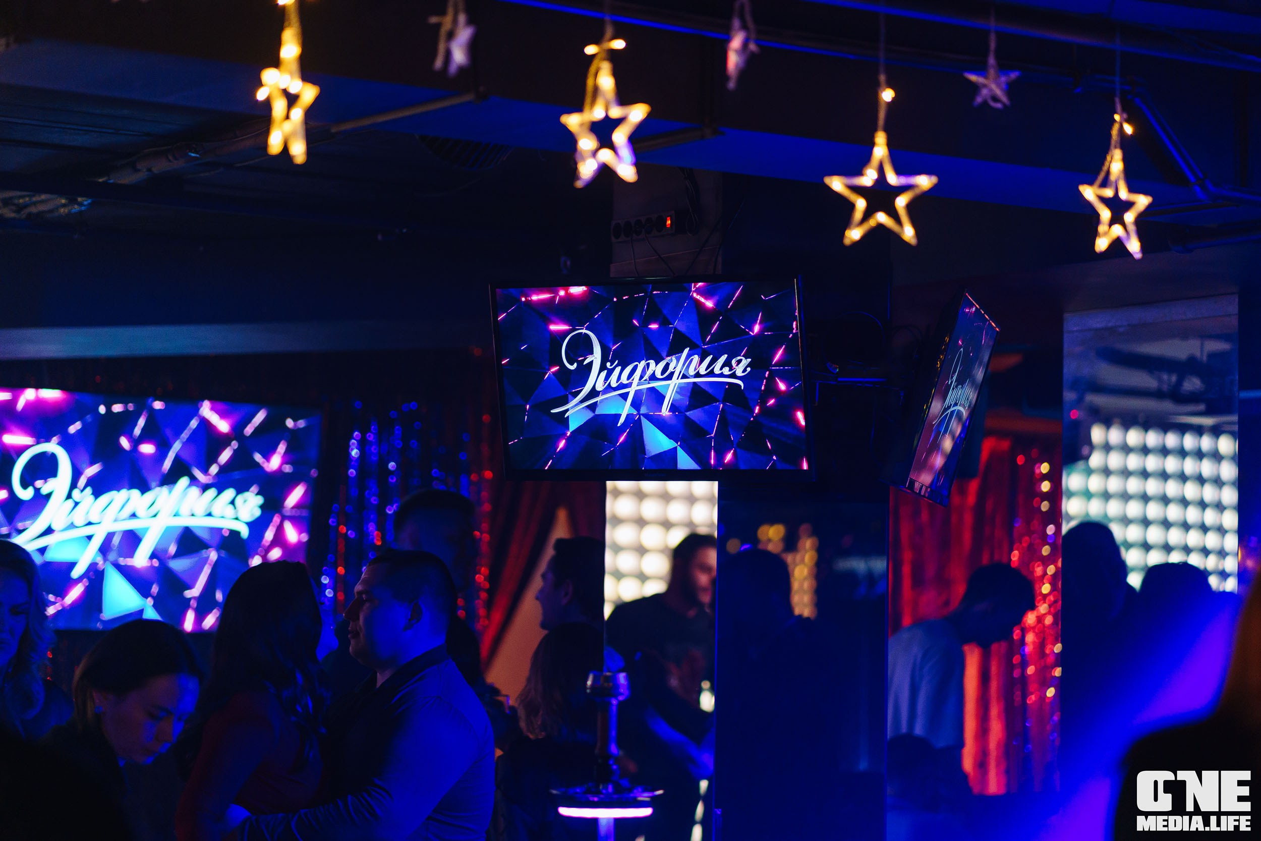 Фоторепортаж из караоке-клуба Эйфория. One Media Life: фоторепортажи, фотоотчеты с мероприятий и заведений