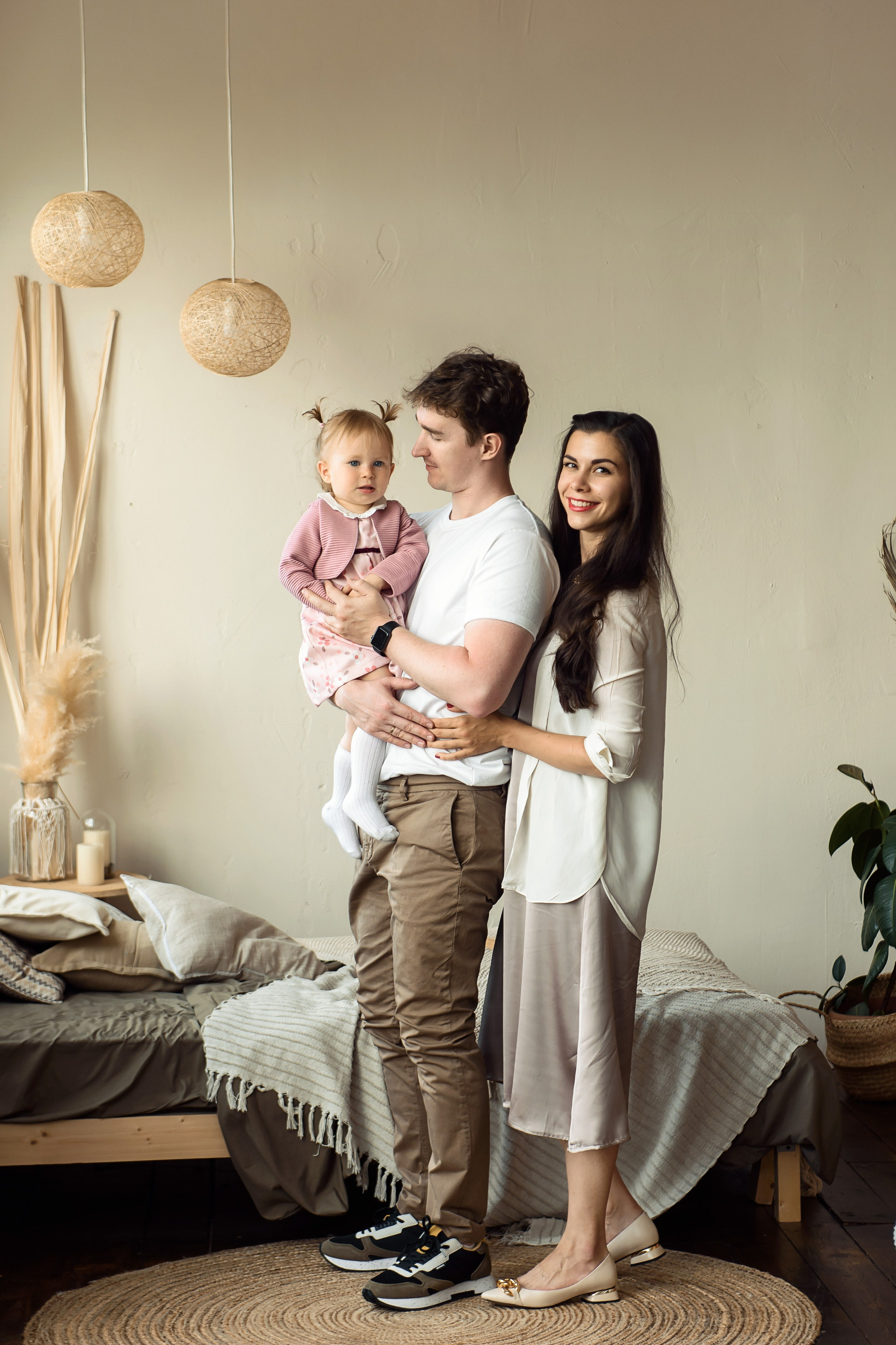 Семейная фотосессия - семейная и детская фотосъемка в студии Калинингр. Свадебный фотограф Калининград - Александр Зубанов