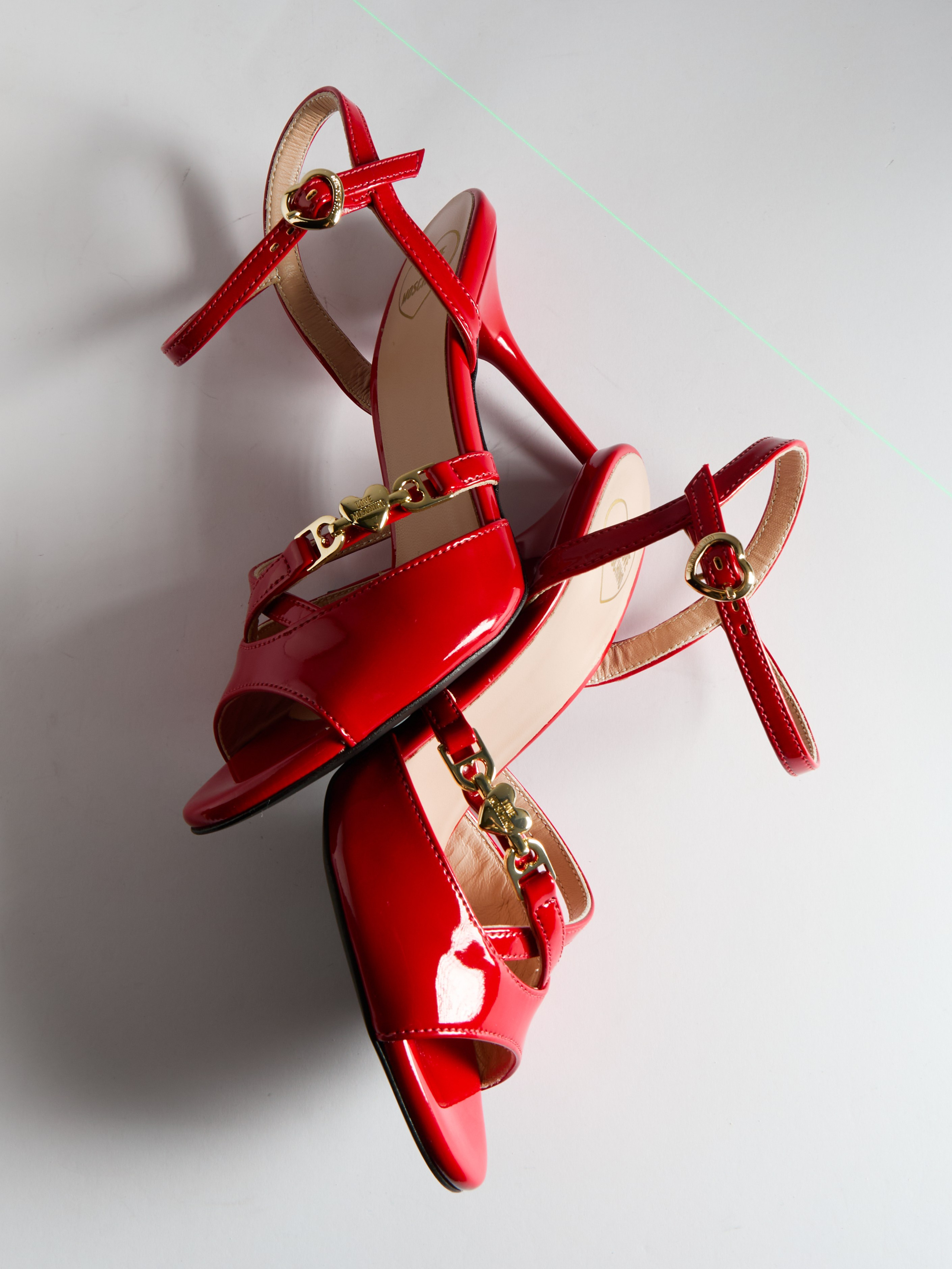 Предметный фотограф в Москве Евгений Шубин