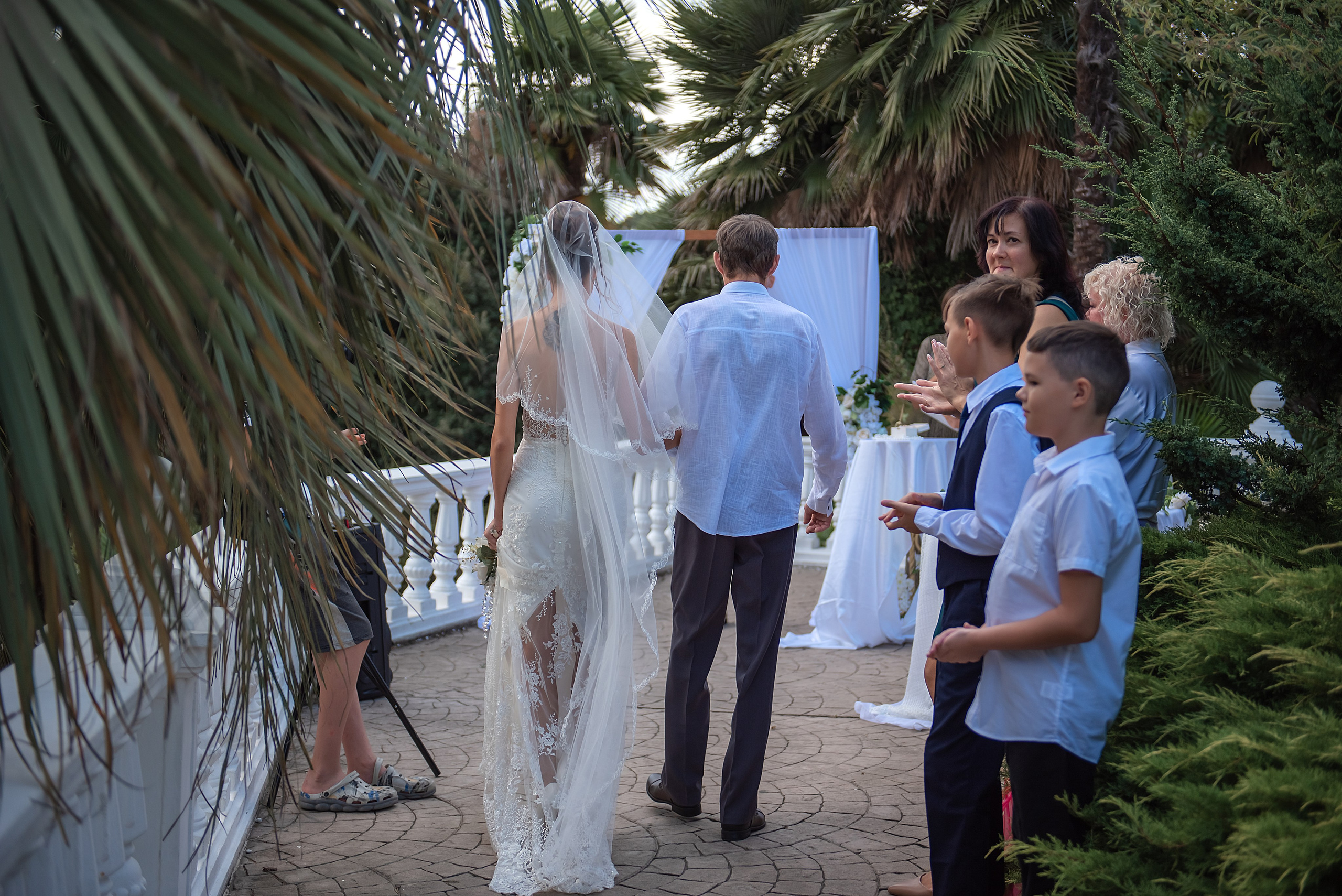 Свадебная съемка парк южных культур Сочи. Семейный и коммерческий фотограф в Сочи Александр Бодунов