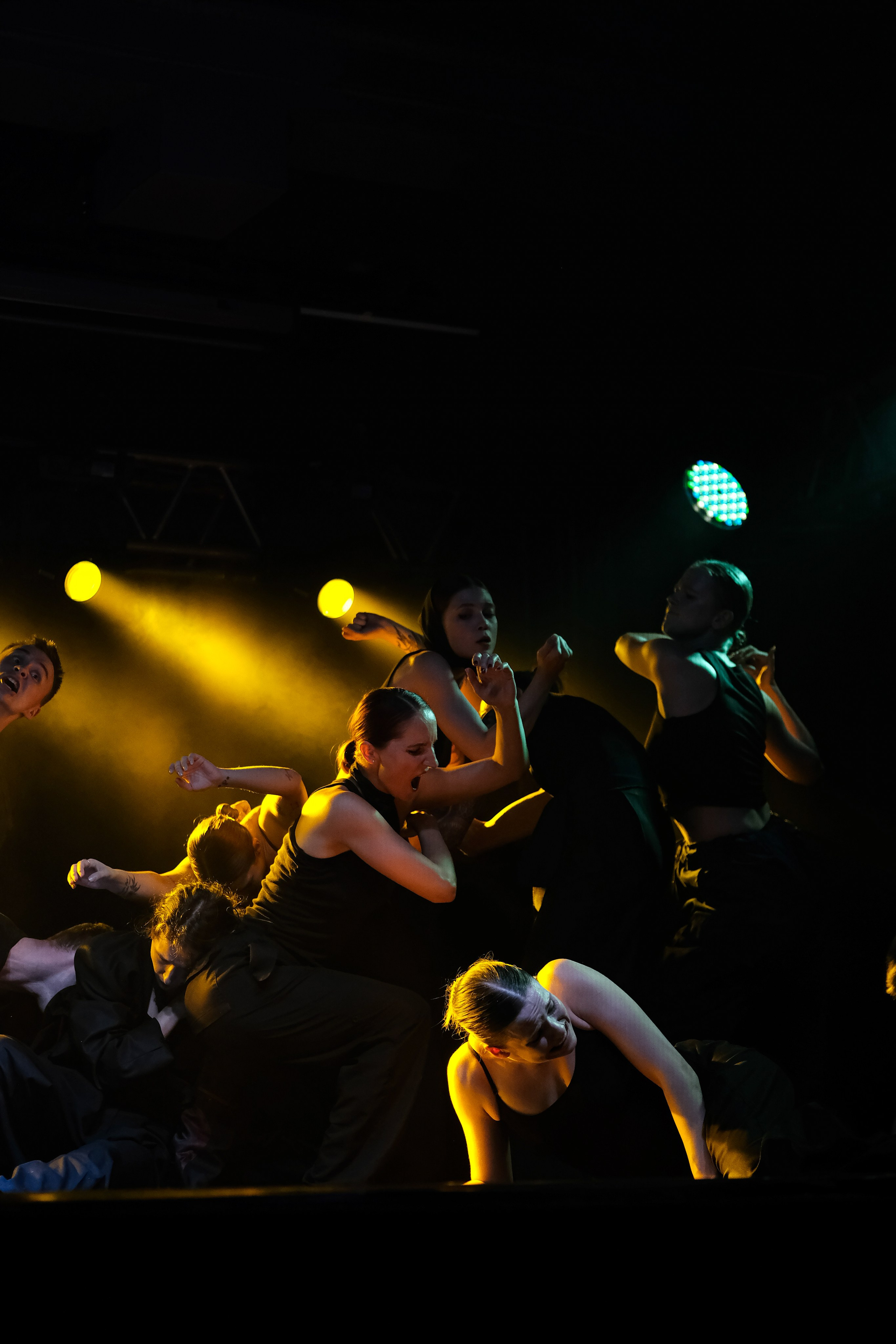 Показ лаборатории ЛОДКА. LIYALEE PHOTO