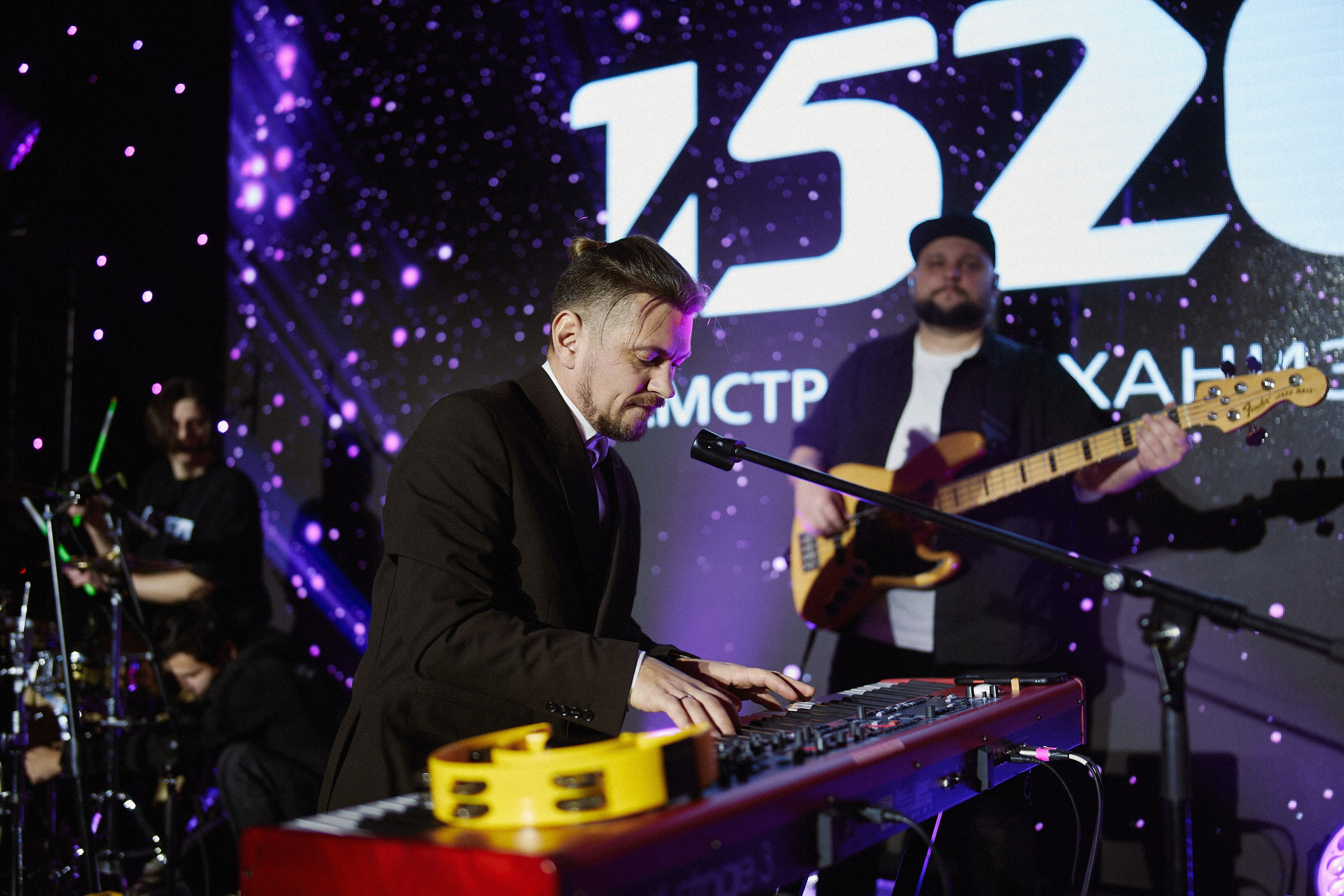 1520 HAPPY NEW YEAR. Репортажный фотограф в Хабаровске Николай Соболев