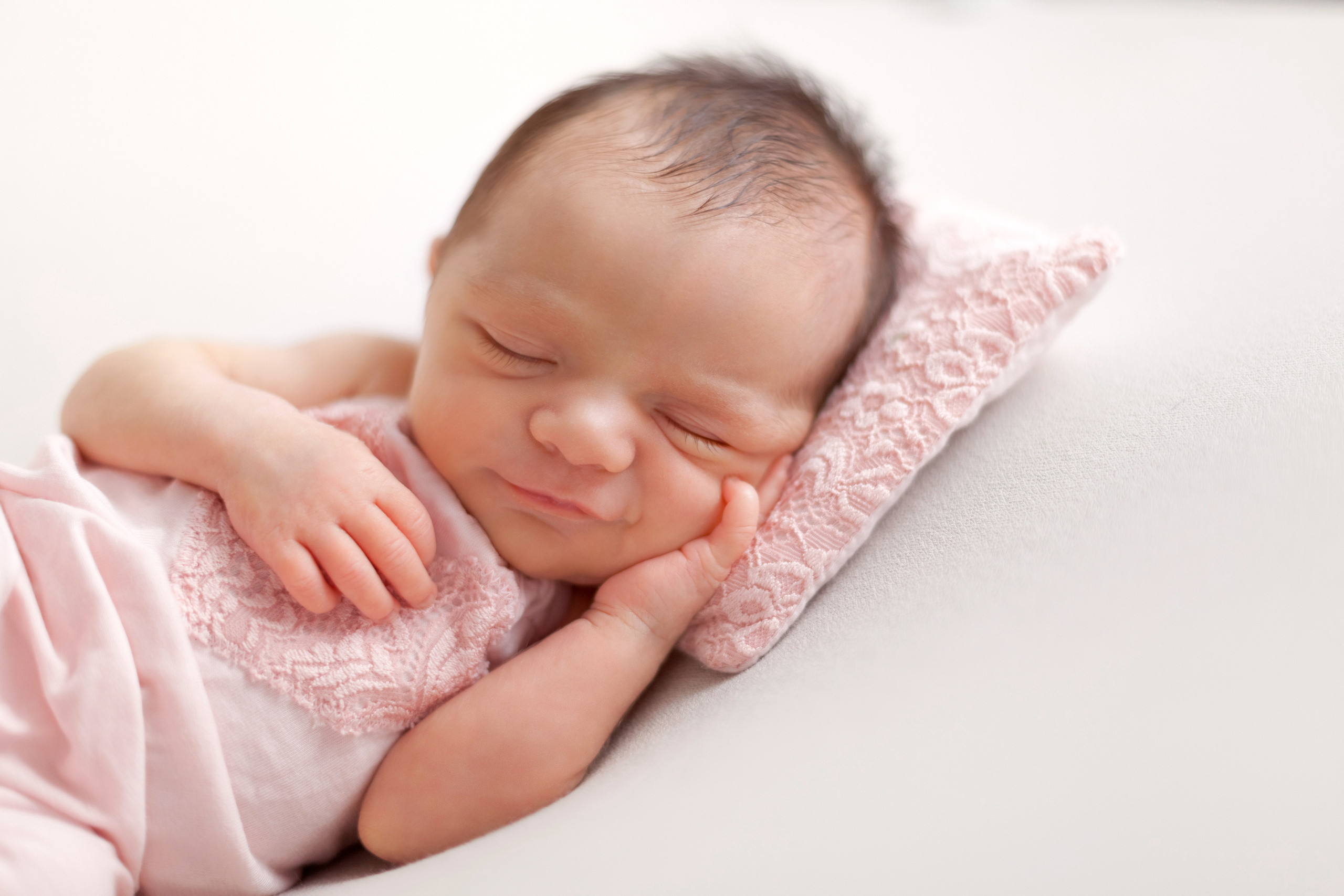 Фотосессия новорожденных в Москве