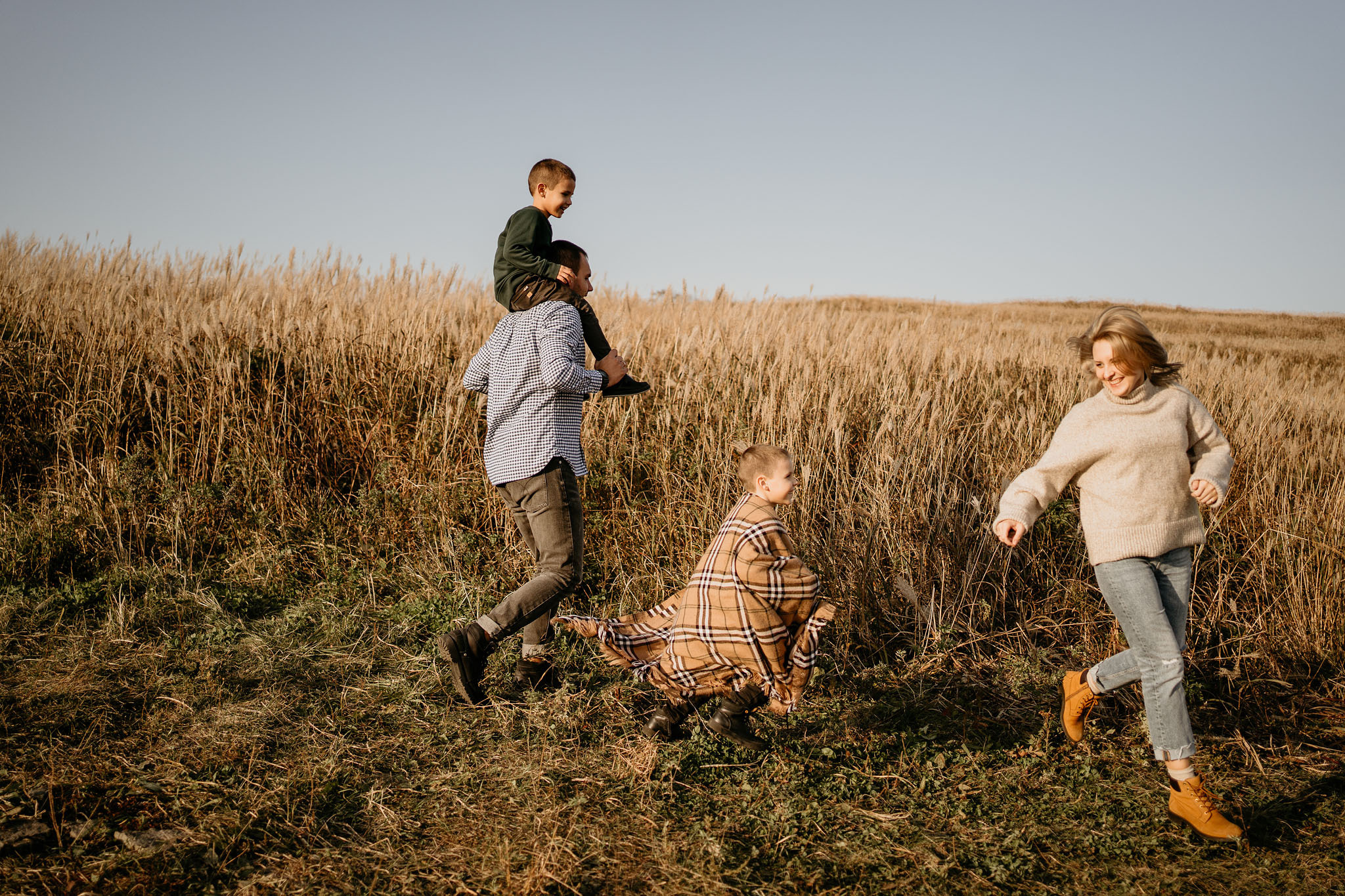 ОСЕННИЕ ПРОГУЛКИ. Wedding and family photographer in Vladivostok Anton Blokhin