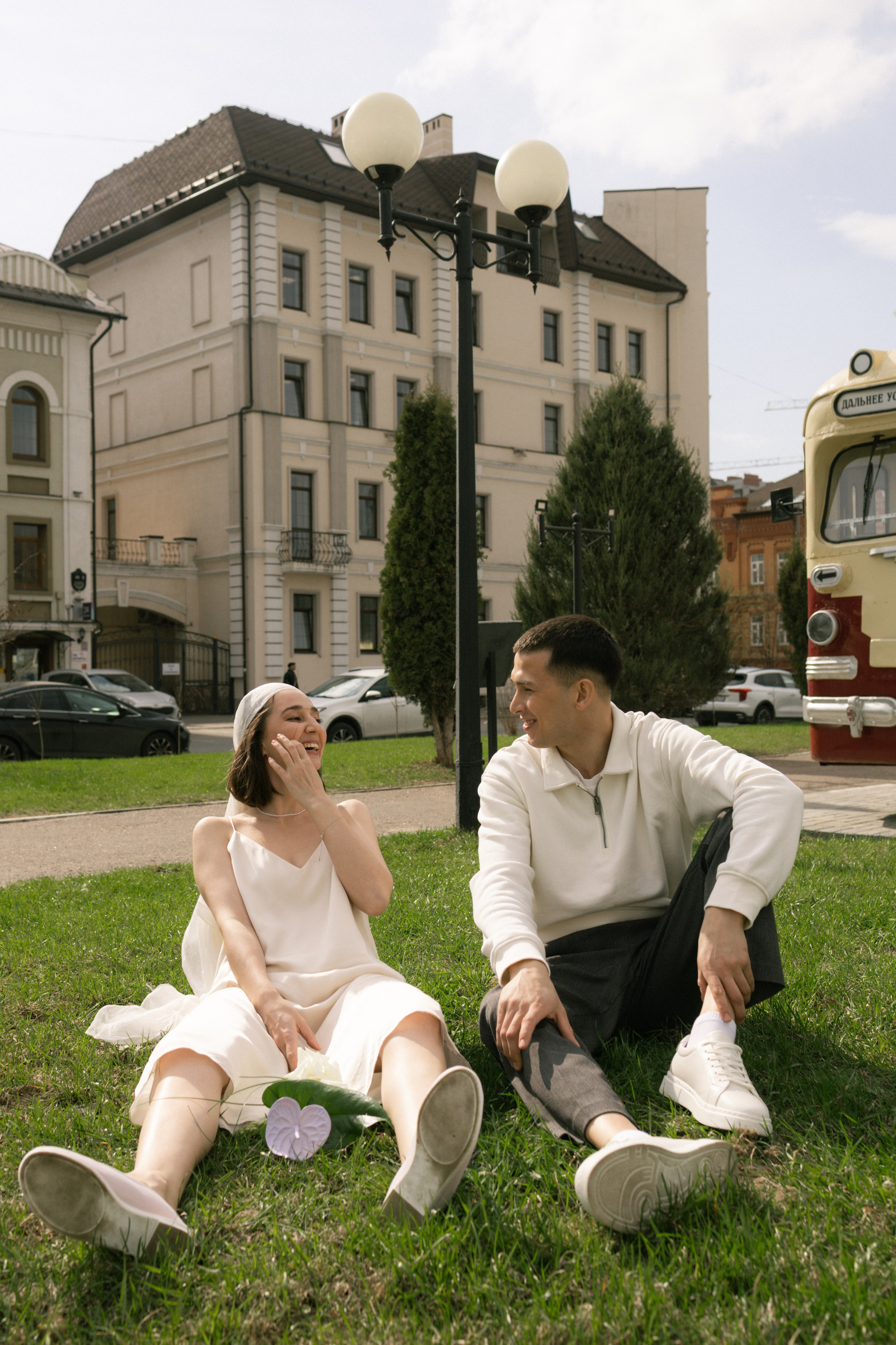 Диана и Руслан. Гуляя по городу | 15.05.2025. Фотограф Зарина. Казань