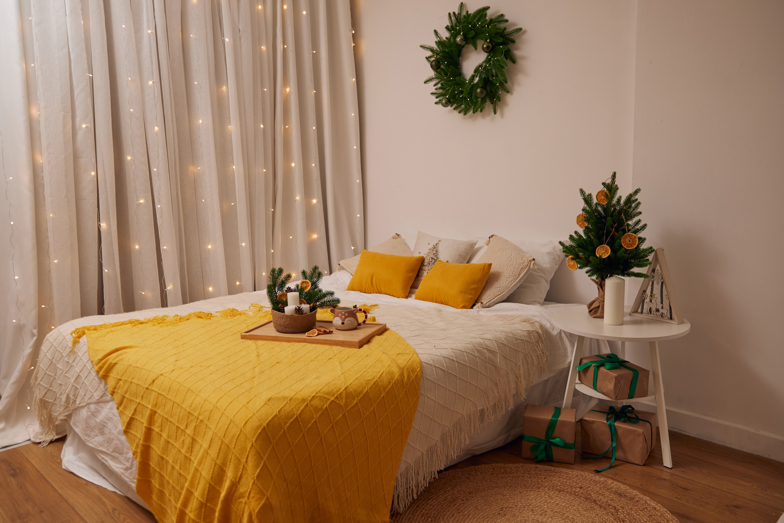 Новогодние локации (до 12 января 2026). Content Studio фотостудия