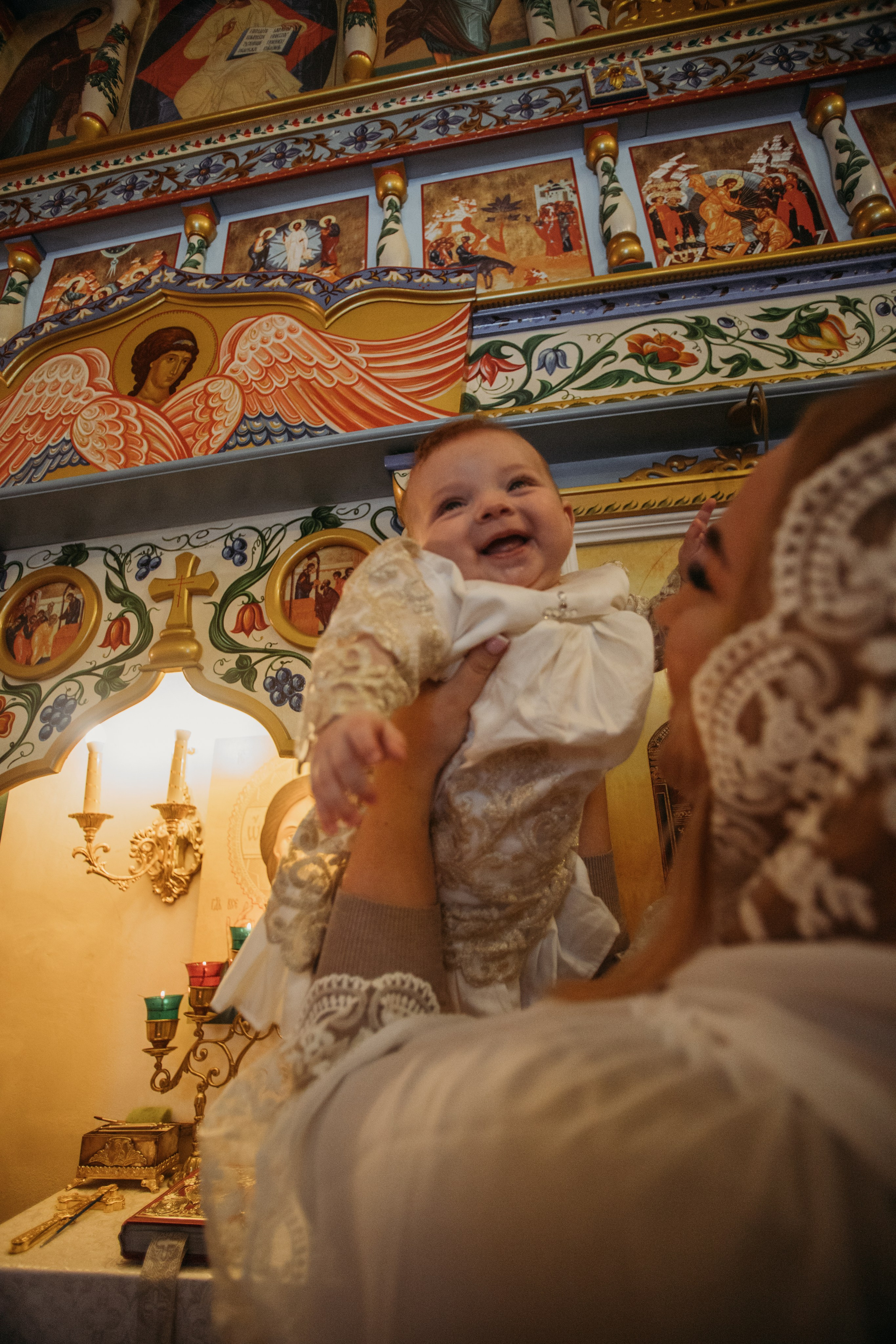 Крещение Аглаи. Венера Гайн. Репортажный фотограф  Тюмень. Обучение фотографии с 0
