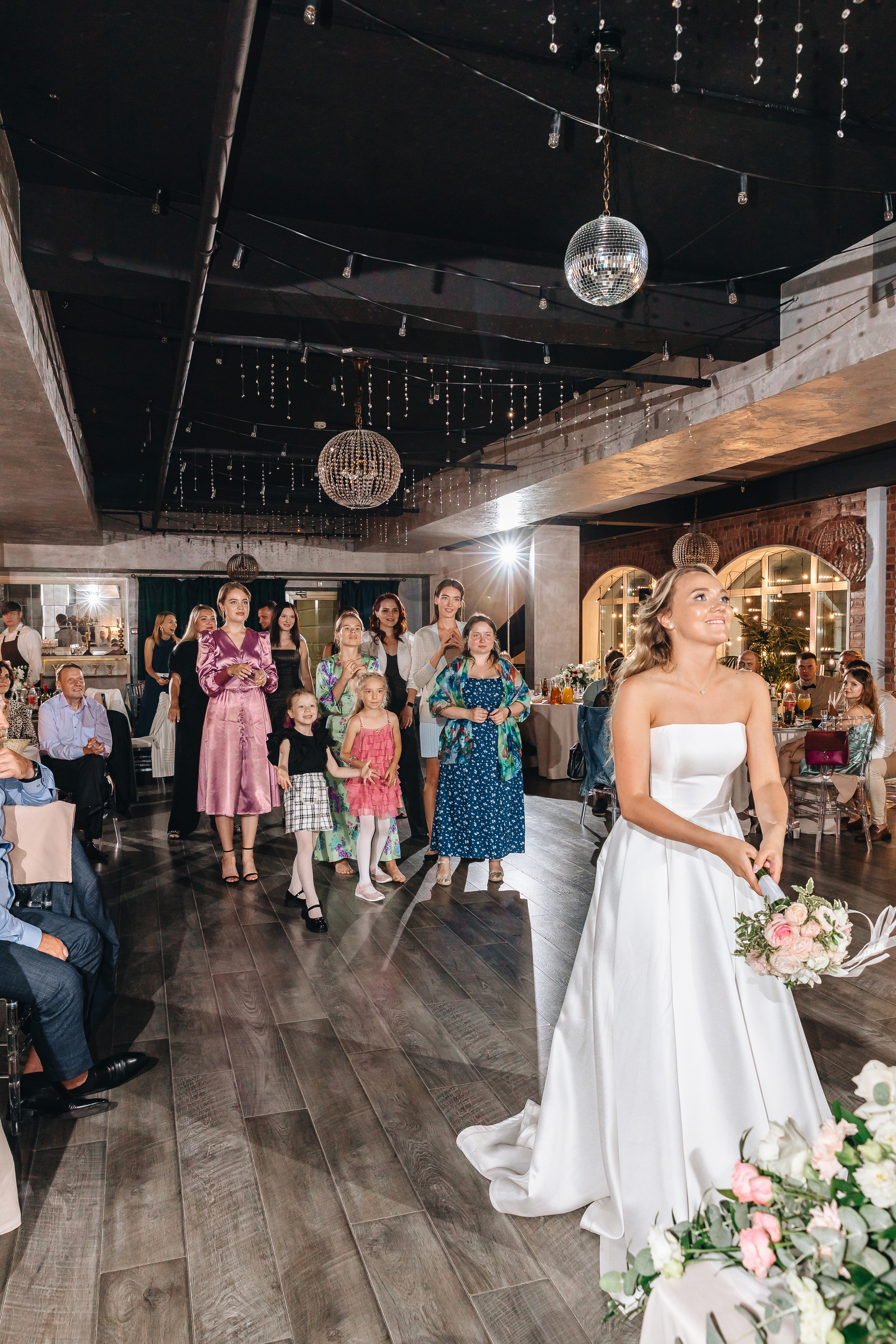 Александр и Ксения. Свадебный фотограф и видеограф — Сергей и Дарья