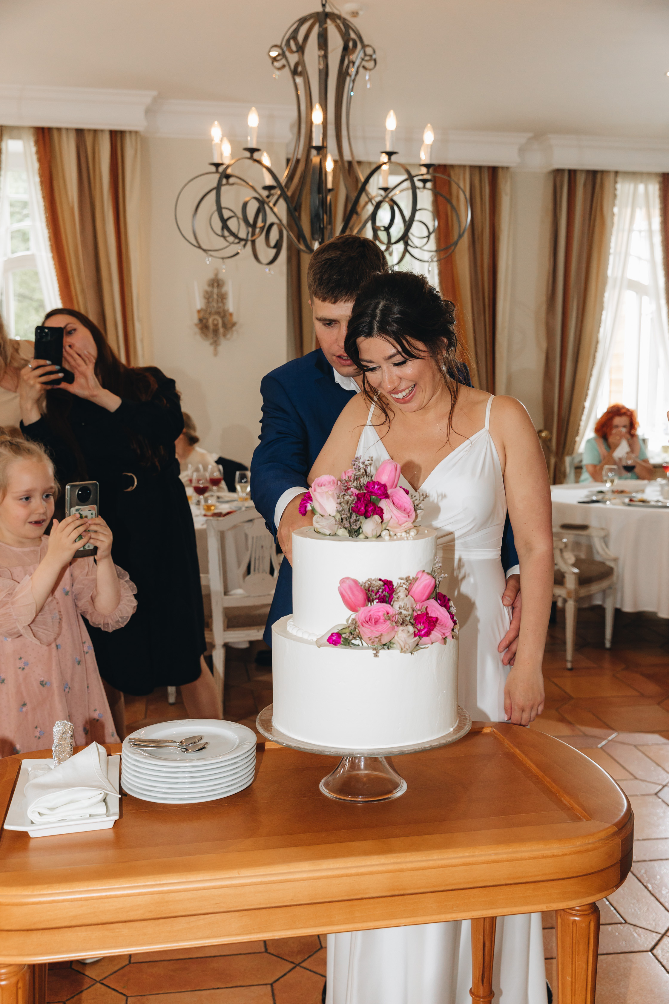 Кирилл и Дарья. Свадебный фотограф и видеограф — Сергей и Дарья