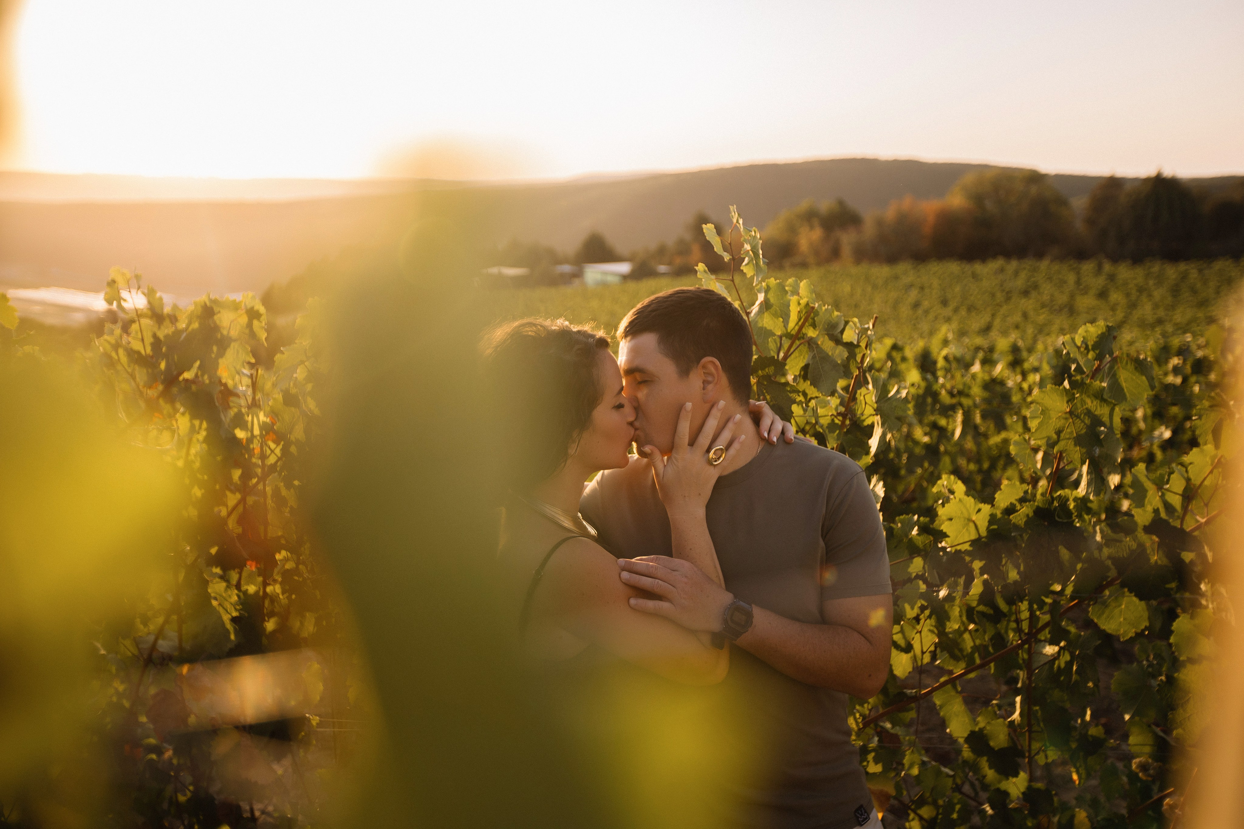 Коля и Алина. Лавстори «Родное гнездо». Фотограф Анна Лейман. Севастополь