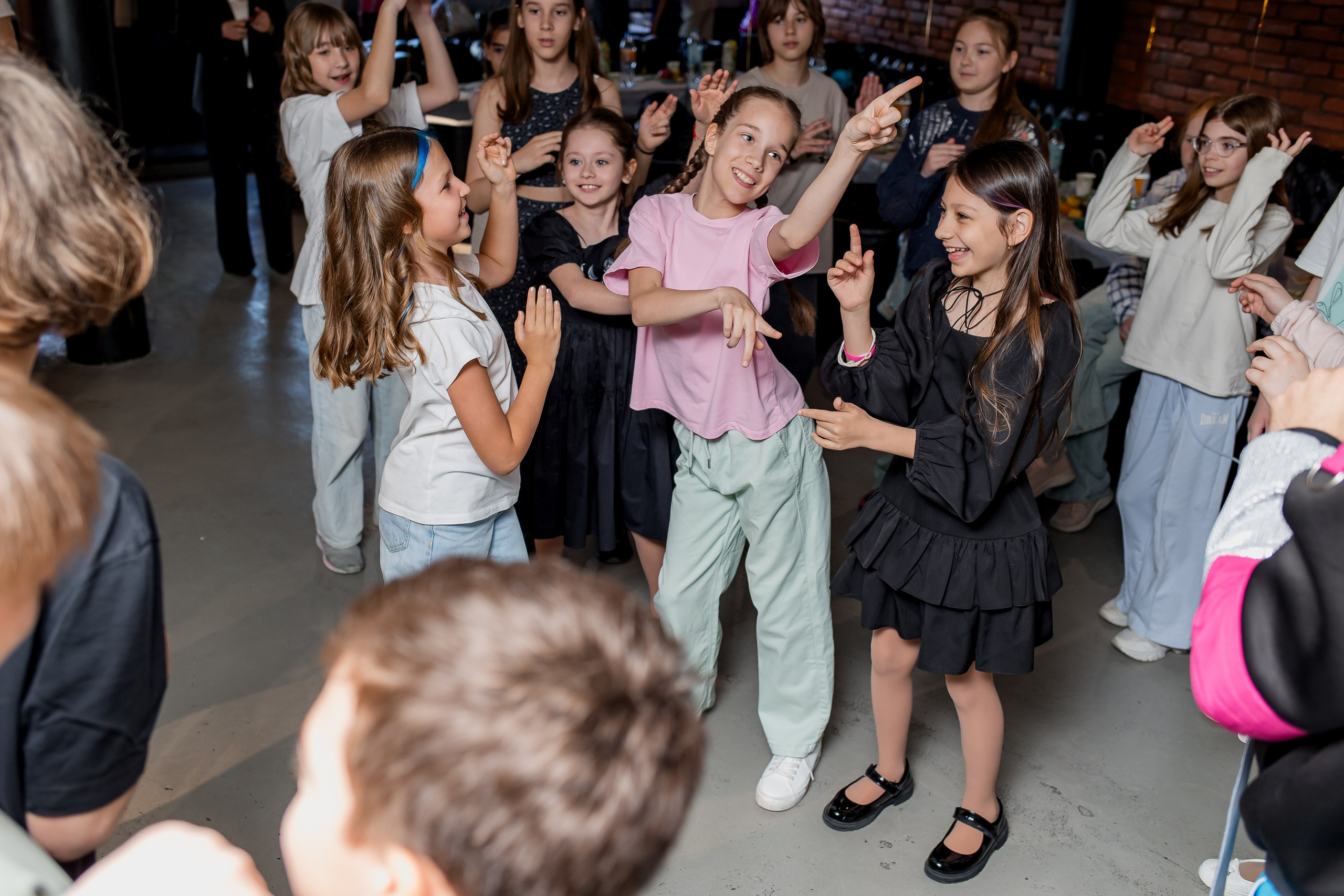 Выпускной 4 класс. Фотограф в Москве Авдеева Мария