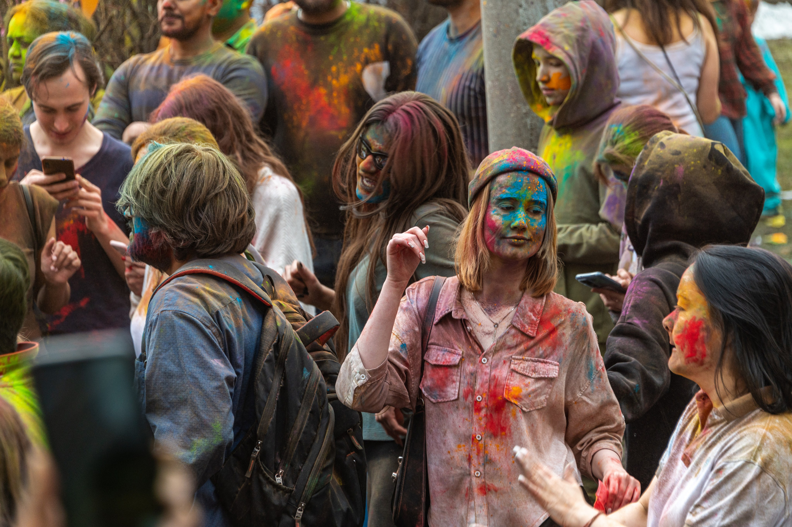 Праздник Холи в Москве. Фотограф Роман Адлер