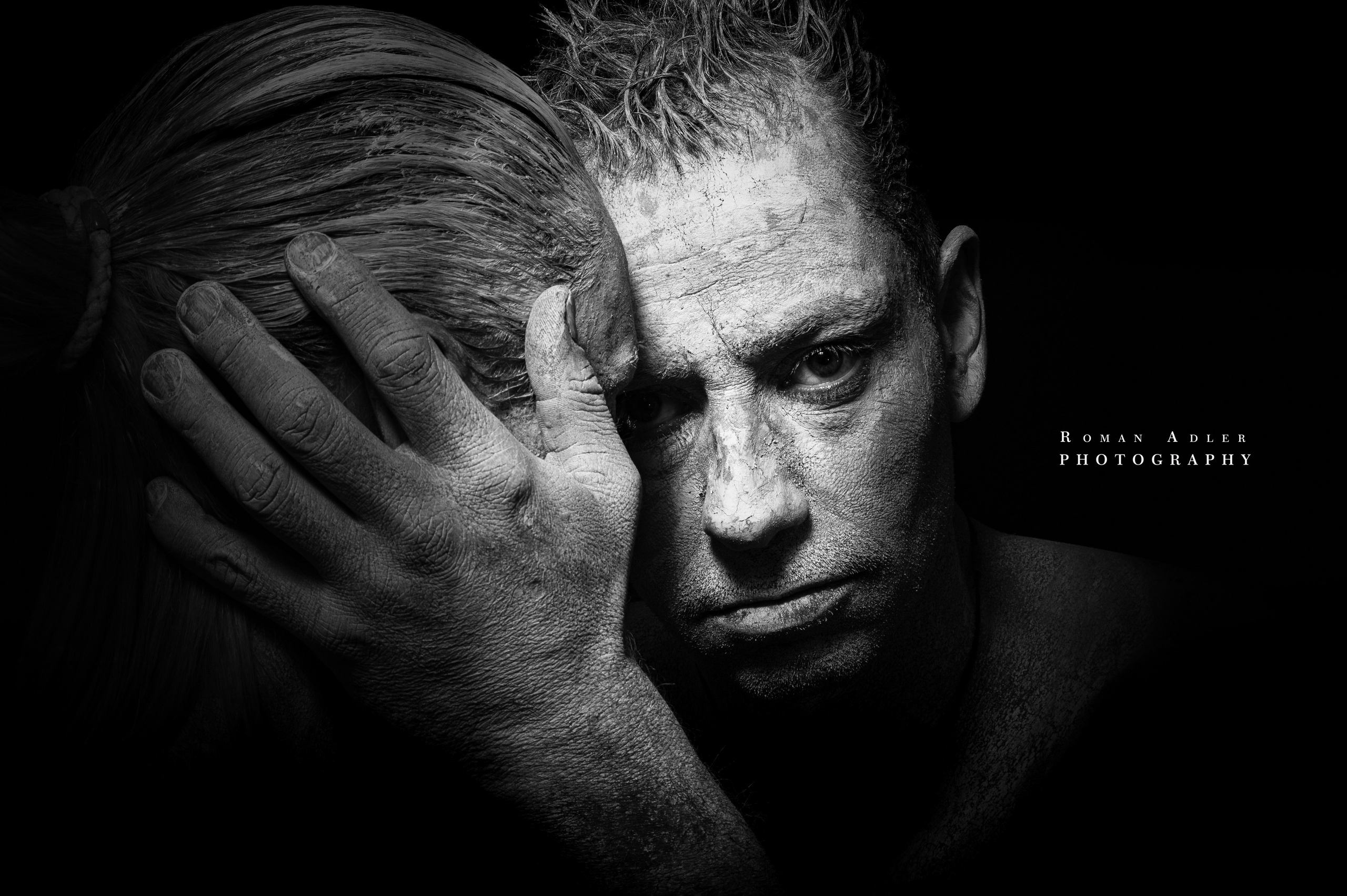 Серия «Симбиоты». Фотограф Роман Адлер