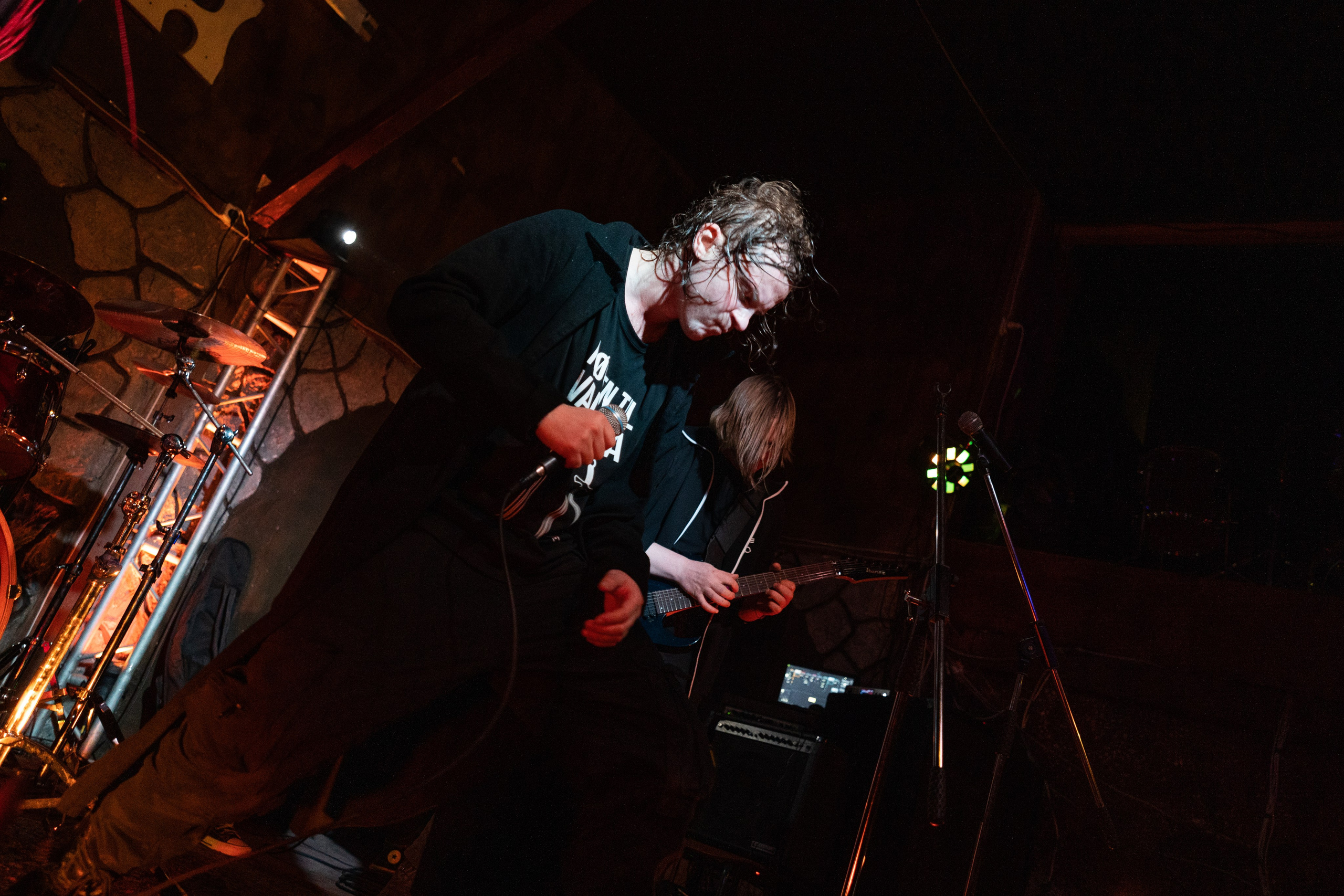 Ночь На Земле|Нора, Псков. Концертный и репортажный фотограф в Санкт-Петербурге Слава Пахомов