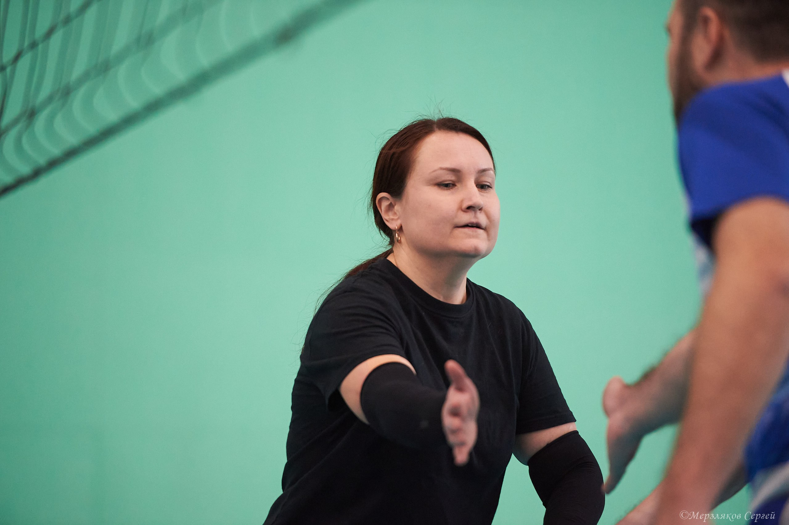 Новогодний волейбольный турнир. Ижевск. 16.12.23. Спортивный репортажный фотограф в Ижевске Сергей Мерзляков