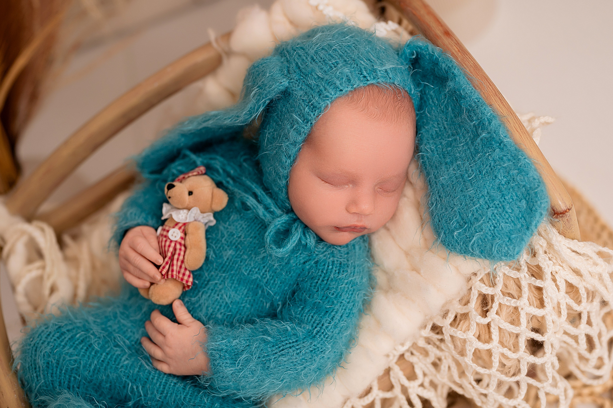 Кирилия. Детский и семейный фотограф в Красноярске. Фотосессии новорожденных малышей до 1 месяца