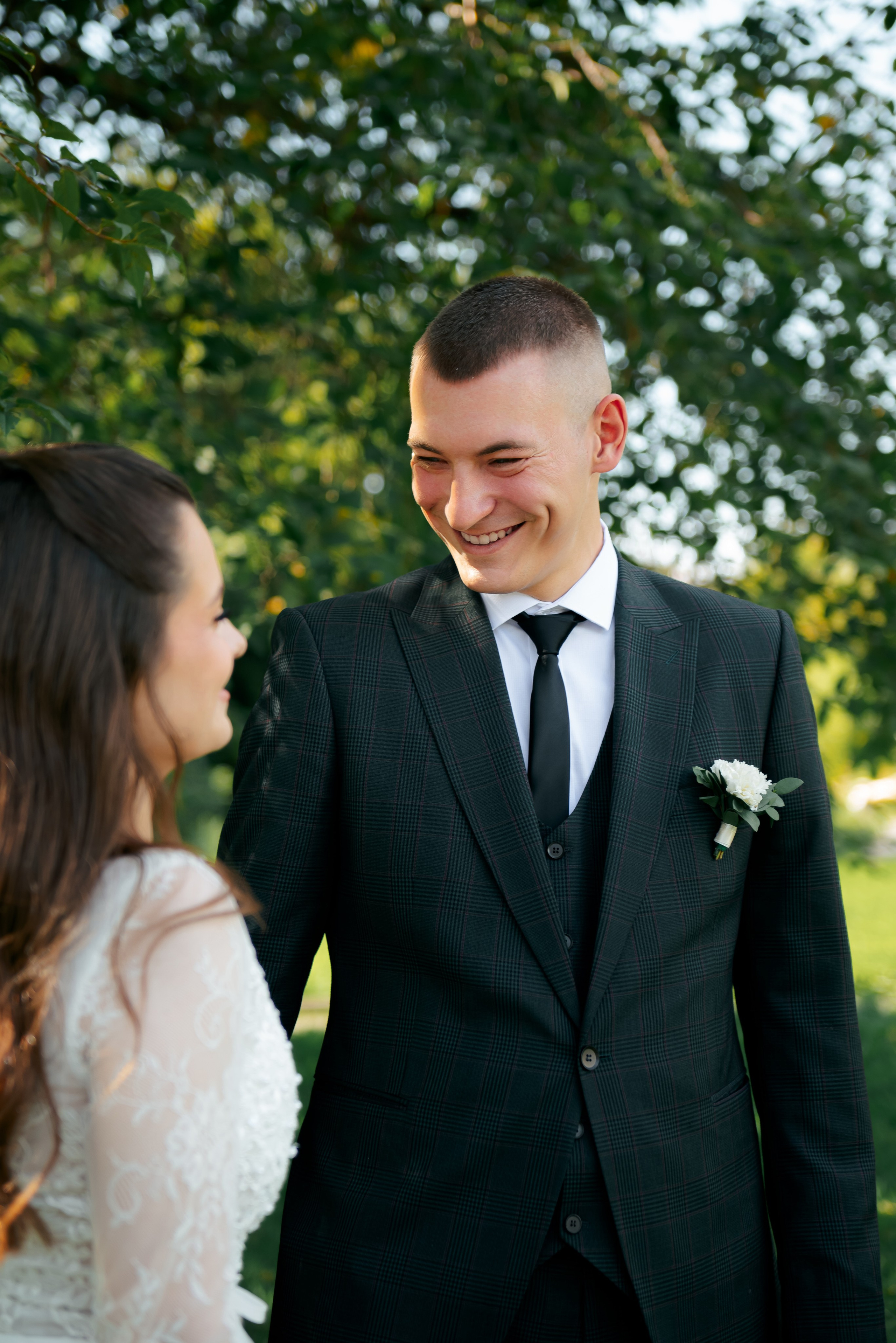 Свадебная фотосессия возле КУЗГТУ в г. Кемерово