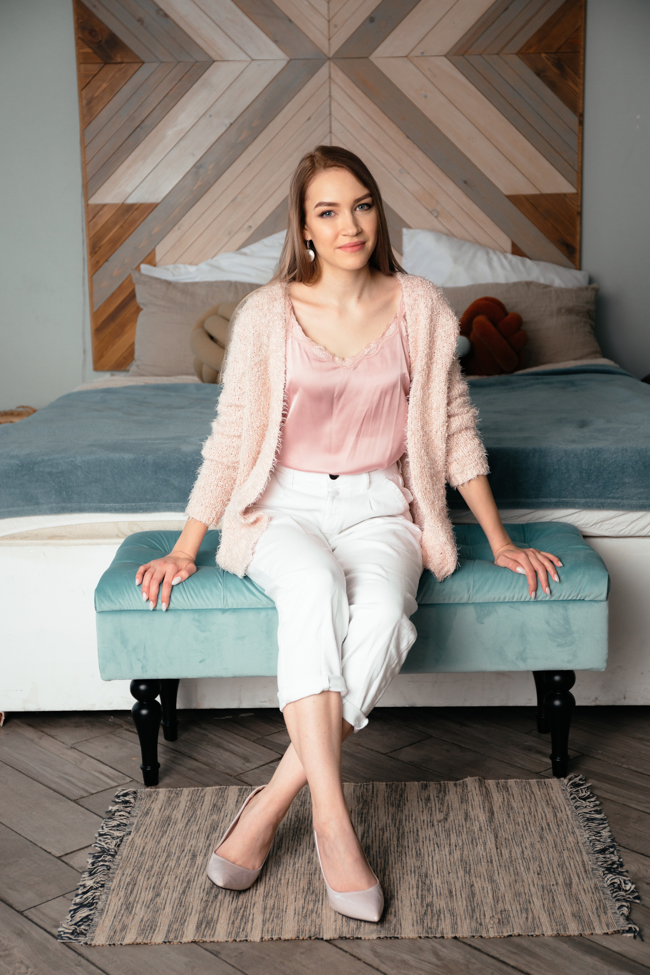 Контент для мастера маникюра. Фототерапевт Ева Бунеева