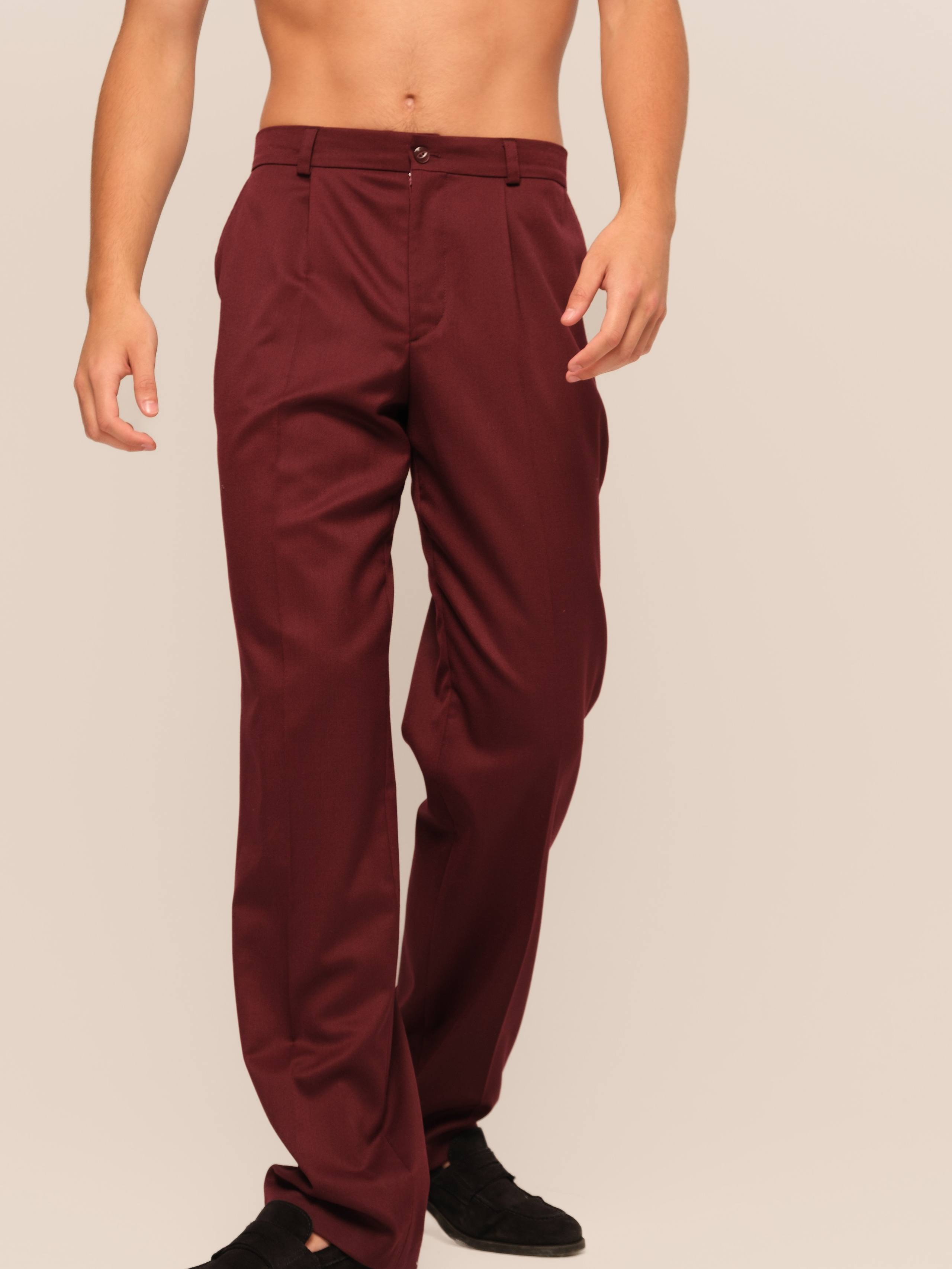 ZHAKOVA BRAND каталог. Мари — фотограф и видеограф из Москвы