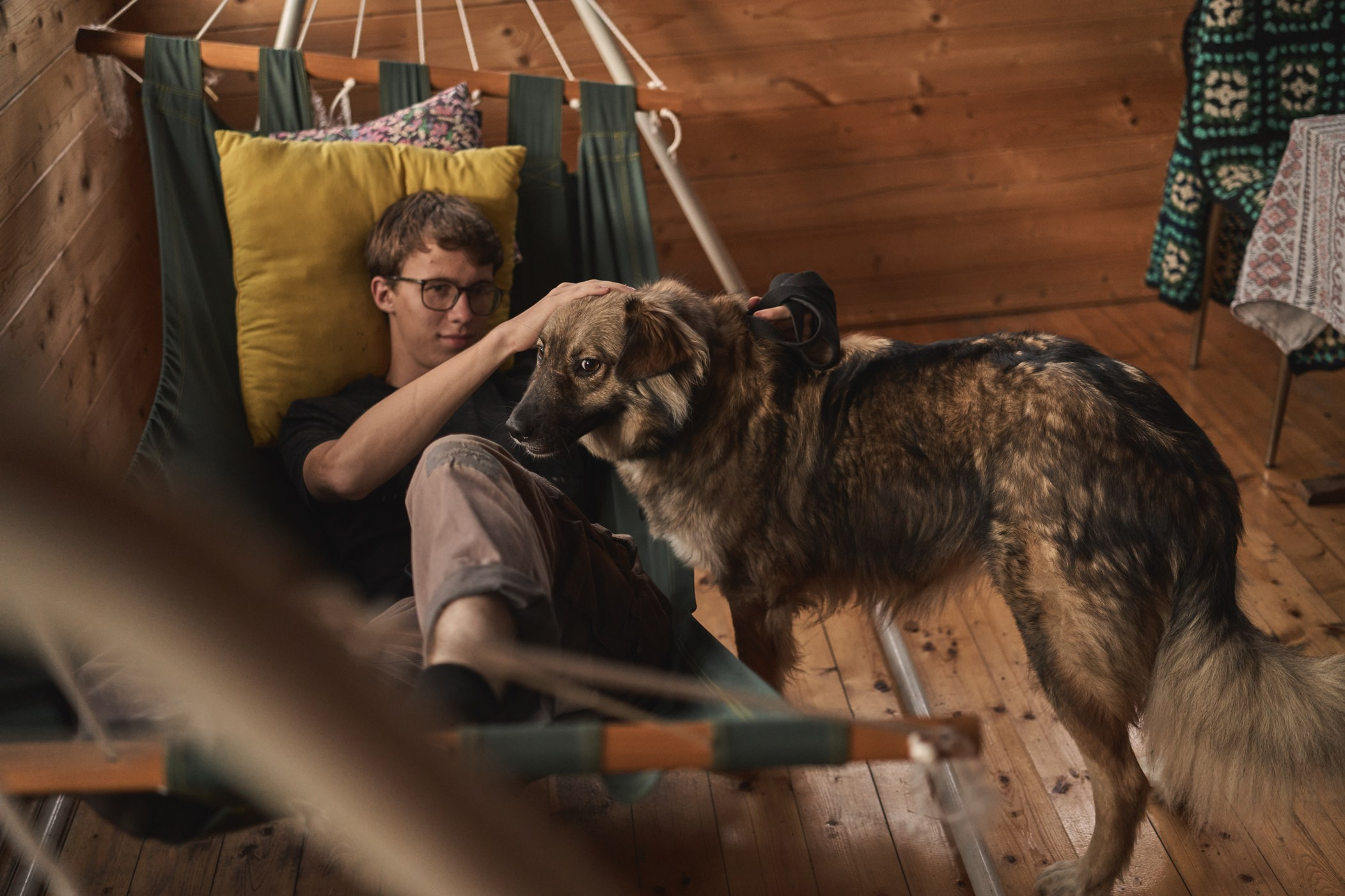 Пшеничное поле, битва Nerf и домик художницы. Фотограф Женя Пашкина