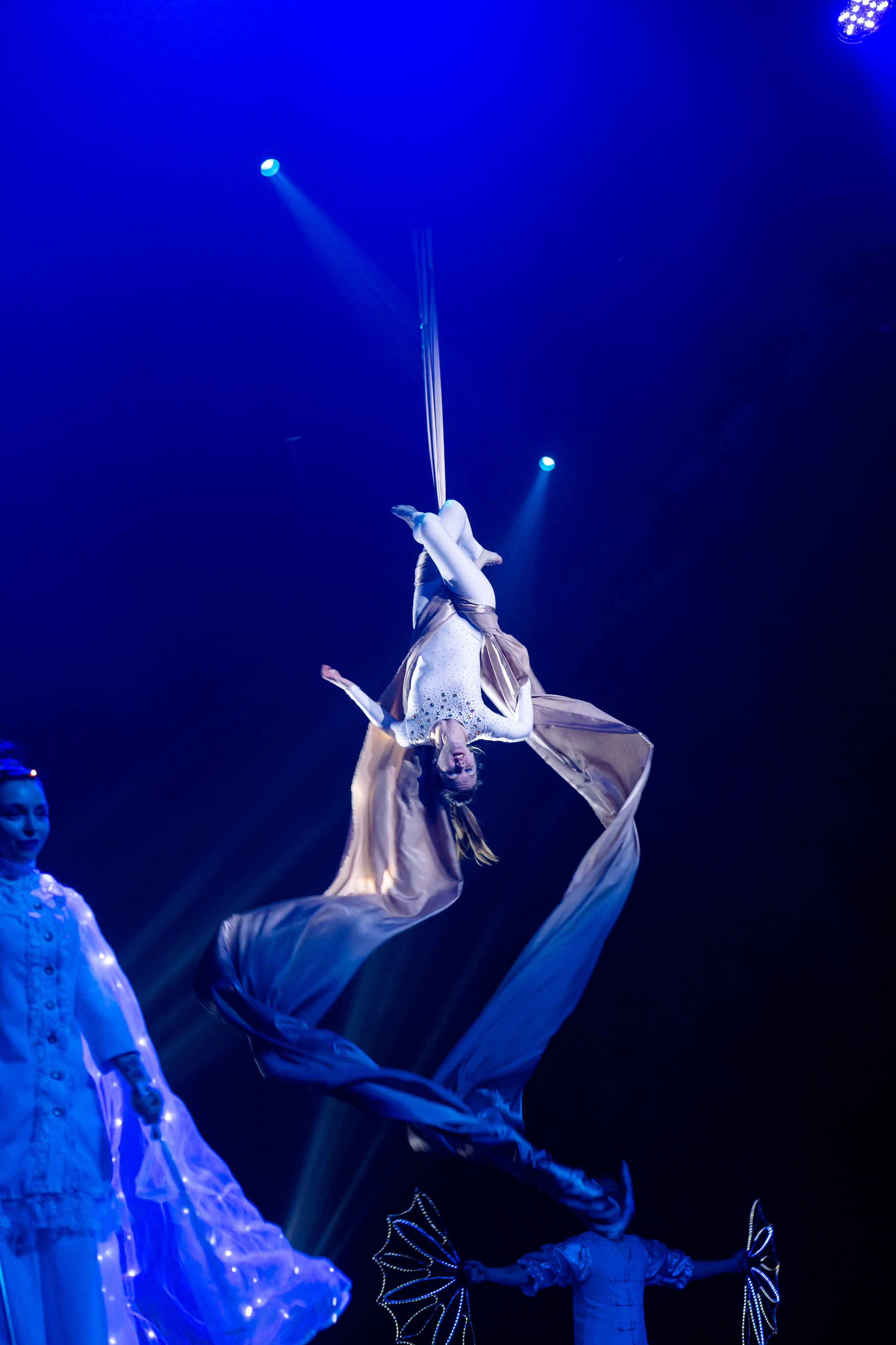 РЕПОРТАЖ: НОВЫЙ ГОД В ДК МЕТАЛЛУРГ. Профессиональный фотограф в Ижевске Леша Петров